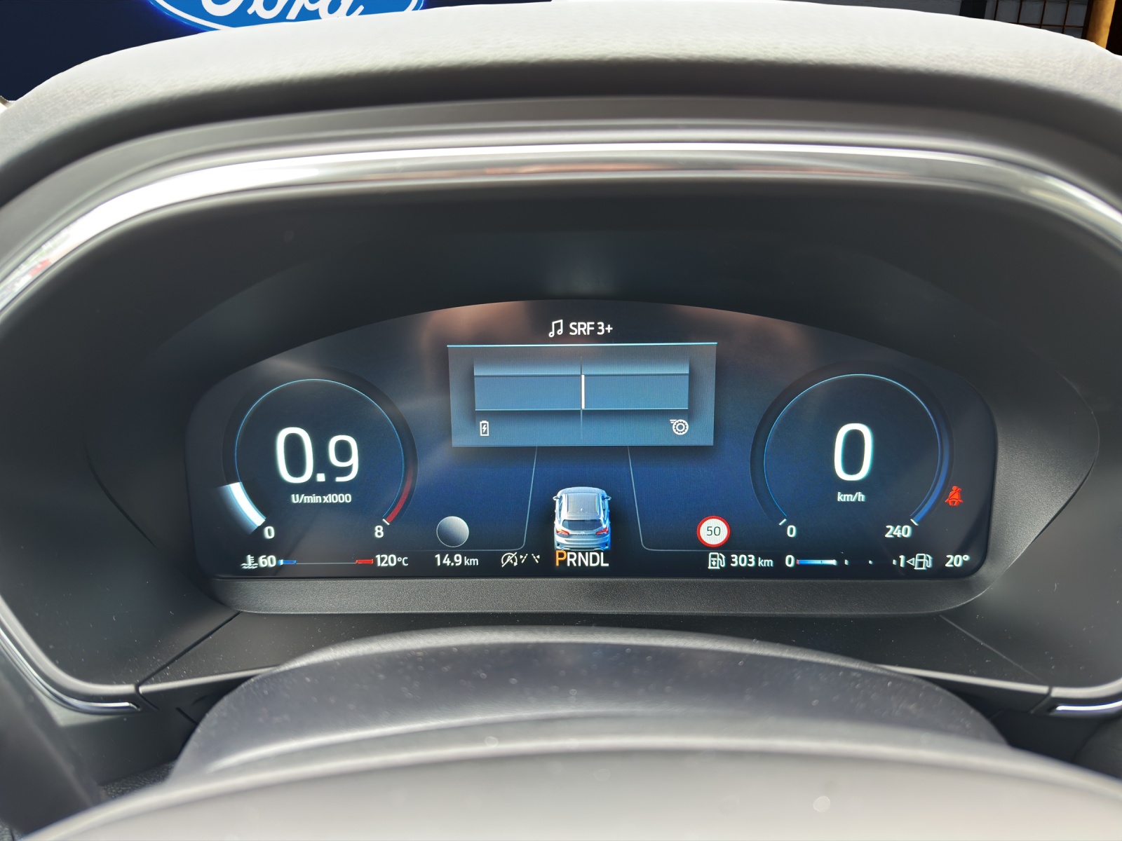 FORD Focus Kombi 1.0i EcoBoost Hybrid 155 PS Titanium X AUTOMAT-image-10