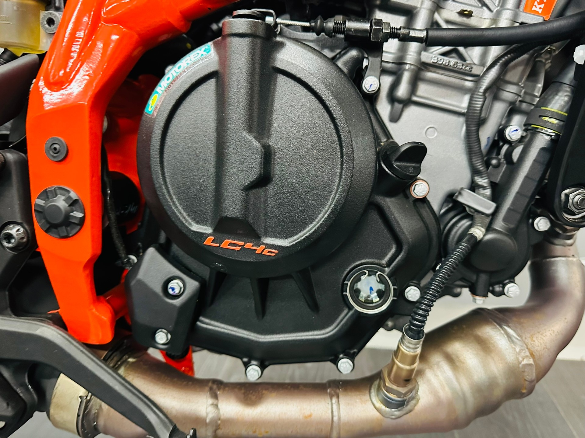 KTM 390 SMC-R-image-5