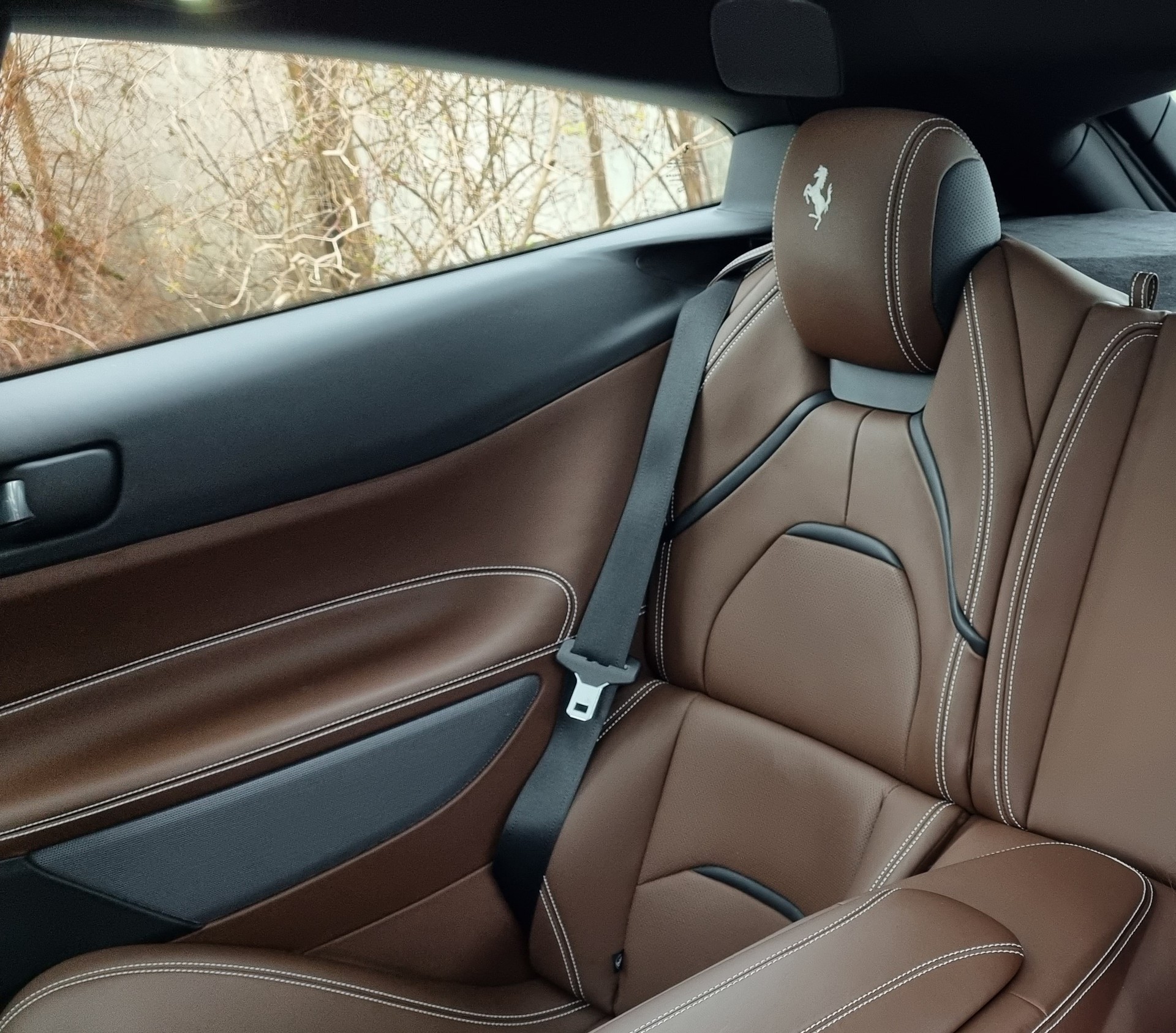 FERRARI GTC4 Lusso T-image-4