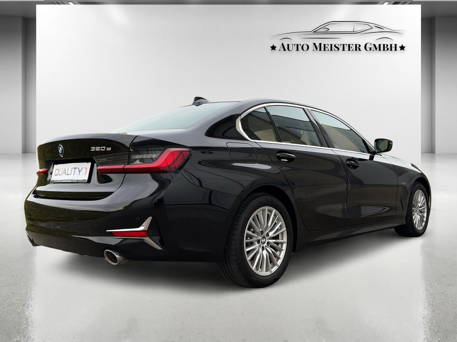 BMW 320e Steptronic-image-3