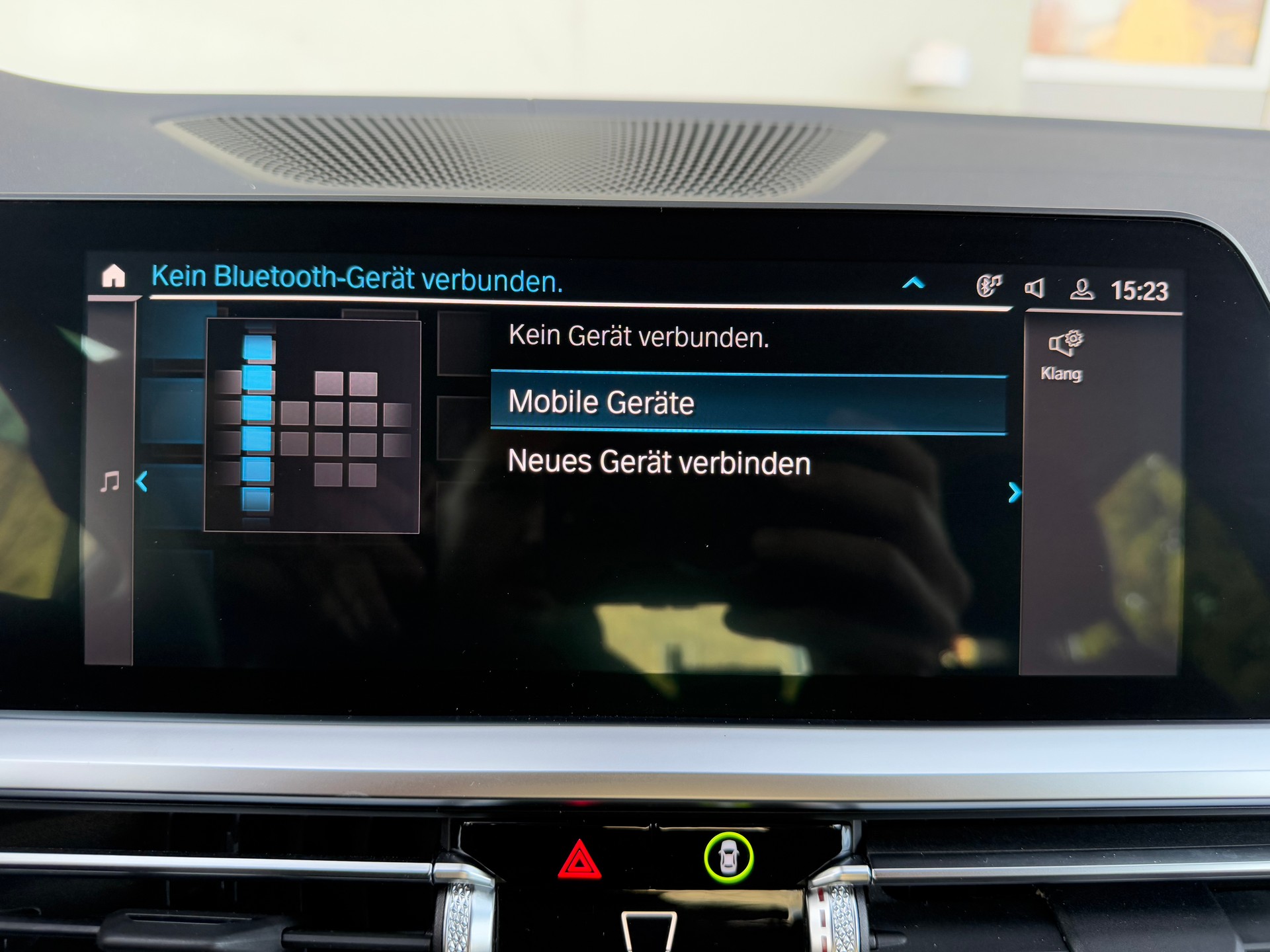 BMW 320e Steptronic-image-9