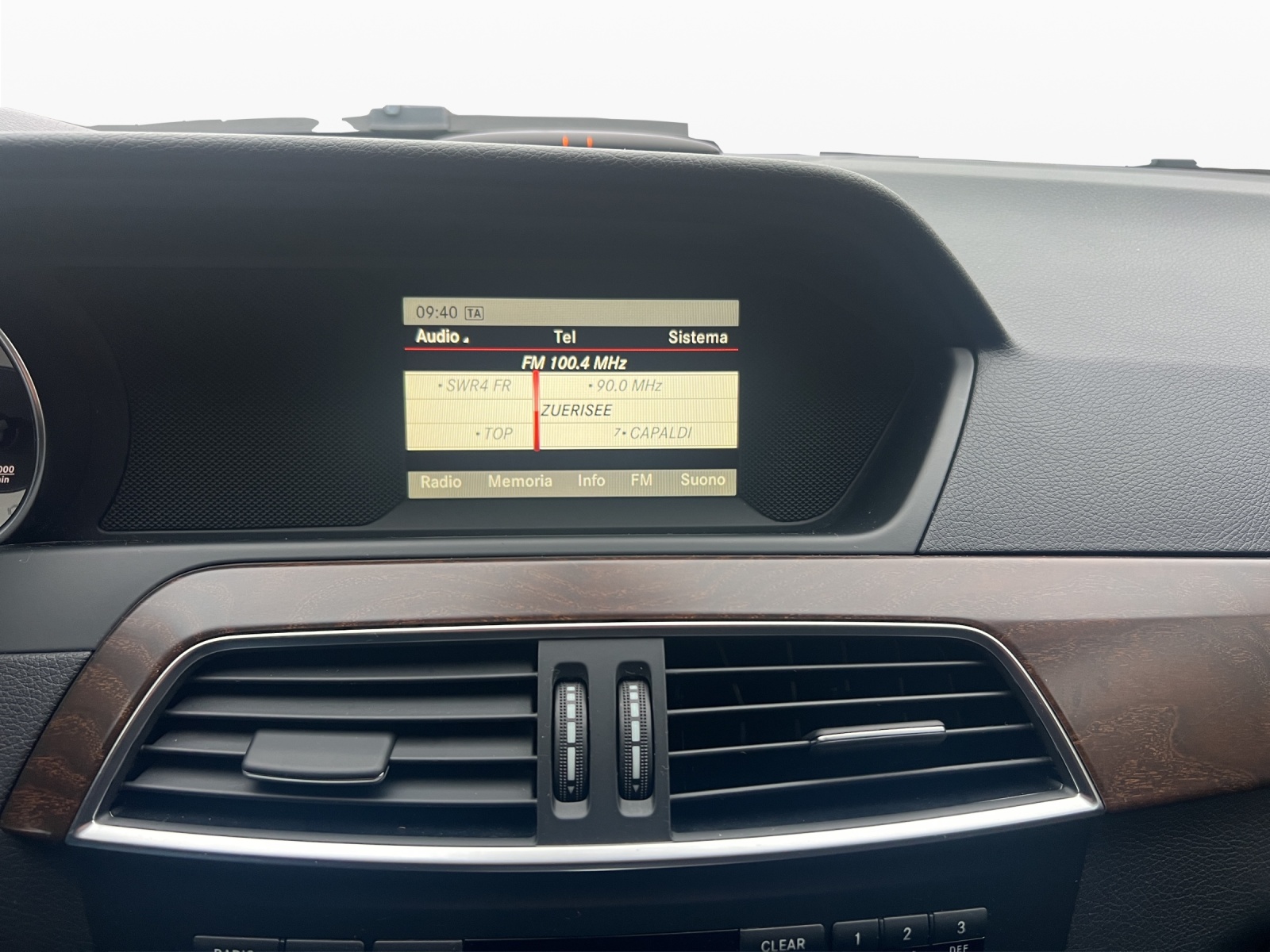 MERCEDES-BENZ C 180 Elégance 7G-Tronic-image-12