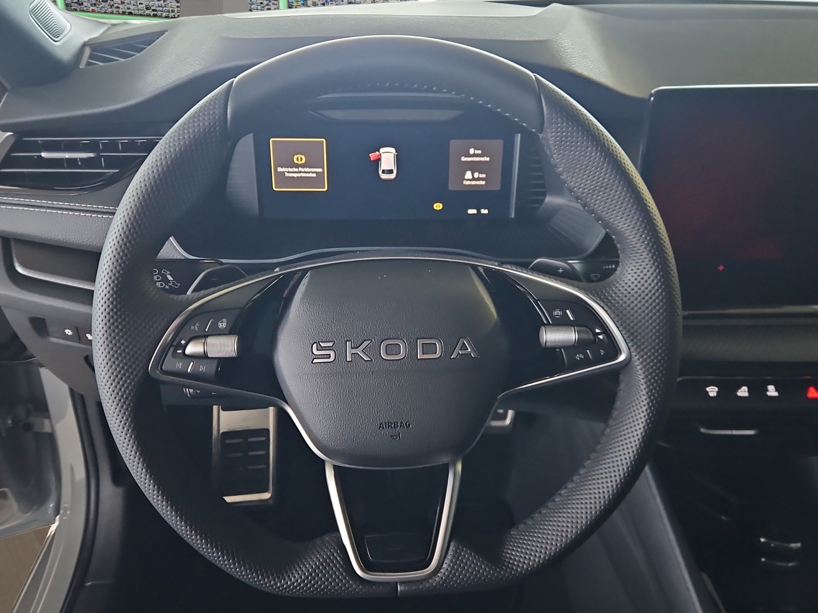 SKODA Octavia Combi 2.0 TSI DSG Sport Line 4x4-image-11