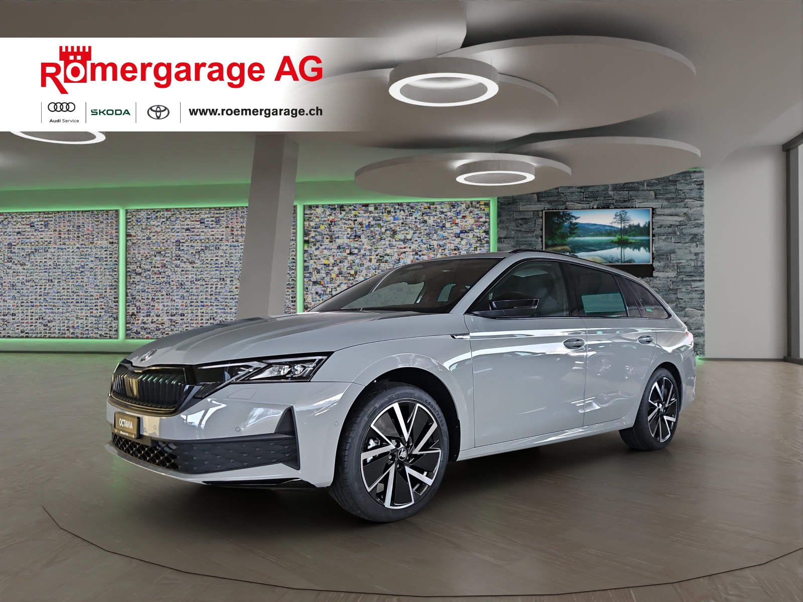 SKODA Octavia Combi 2.0 TSI DSG Sport Line 4x4-image-0