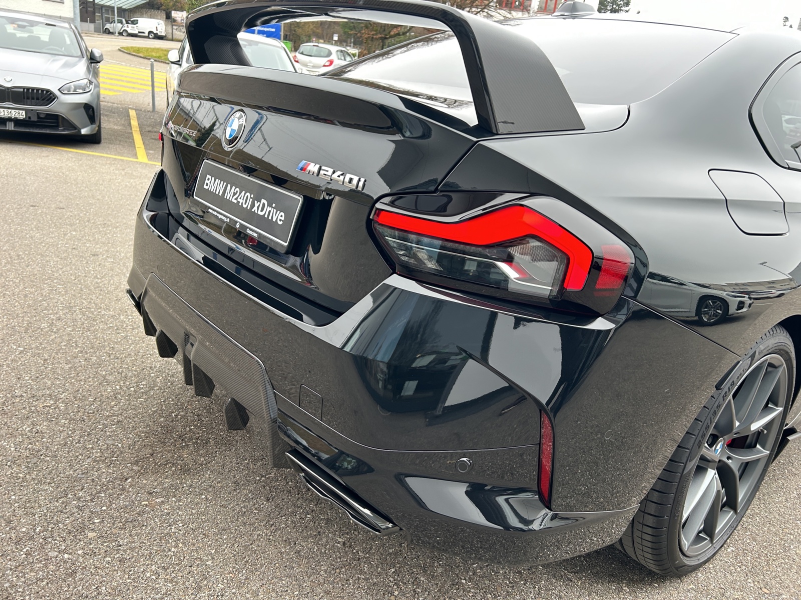BMW M240i xDrive M Sport Pro Steptronic M Performance-image-8