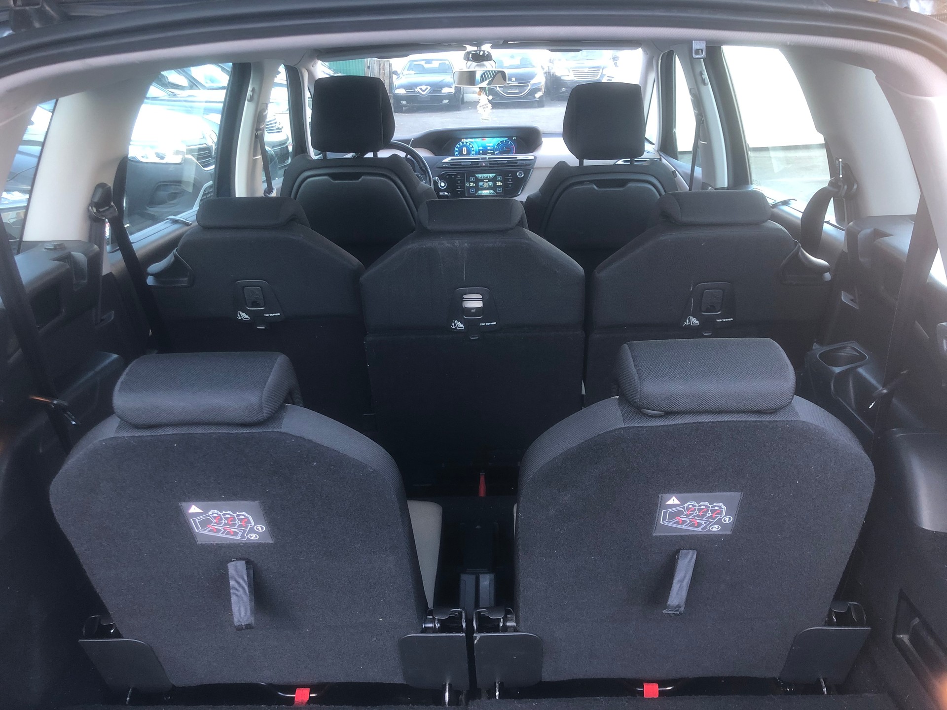 CITROEN Grand C4 Picasso 1.6i 16V e-THP Exclusive-image-10
