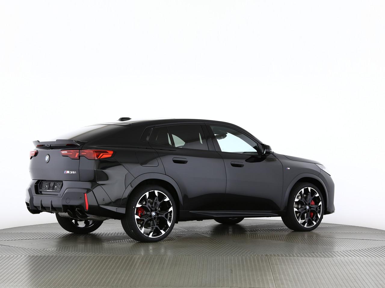 BMW X2 M35i-image-13