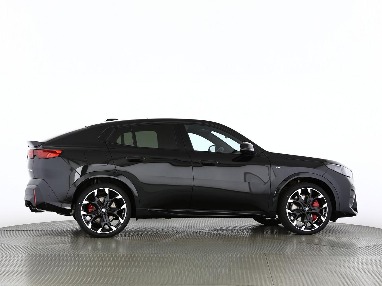 BMW X2 M35i-image-16