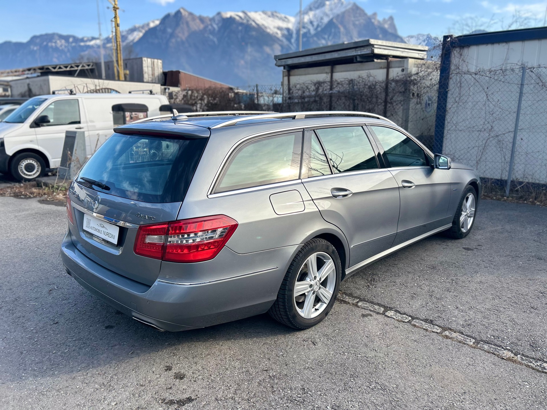 MERCEDES-BENZ E 350 CDI BlueEfficiency Elégance 4Matic 7G-Tronic-image-2