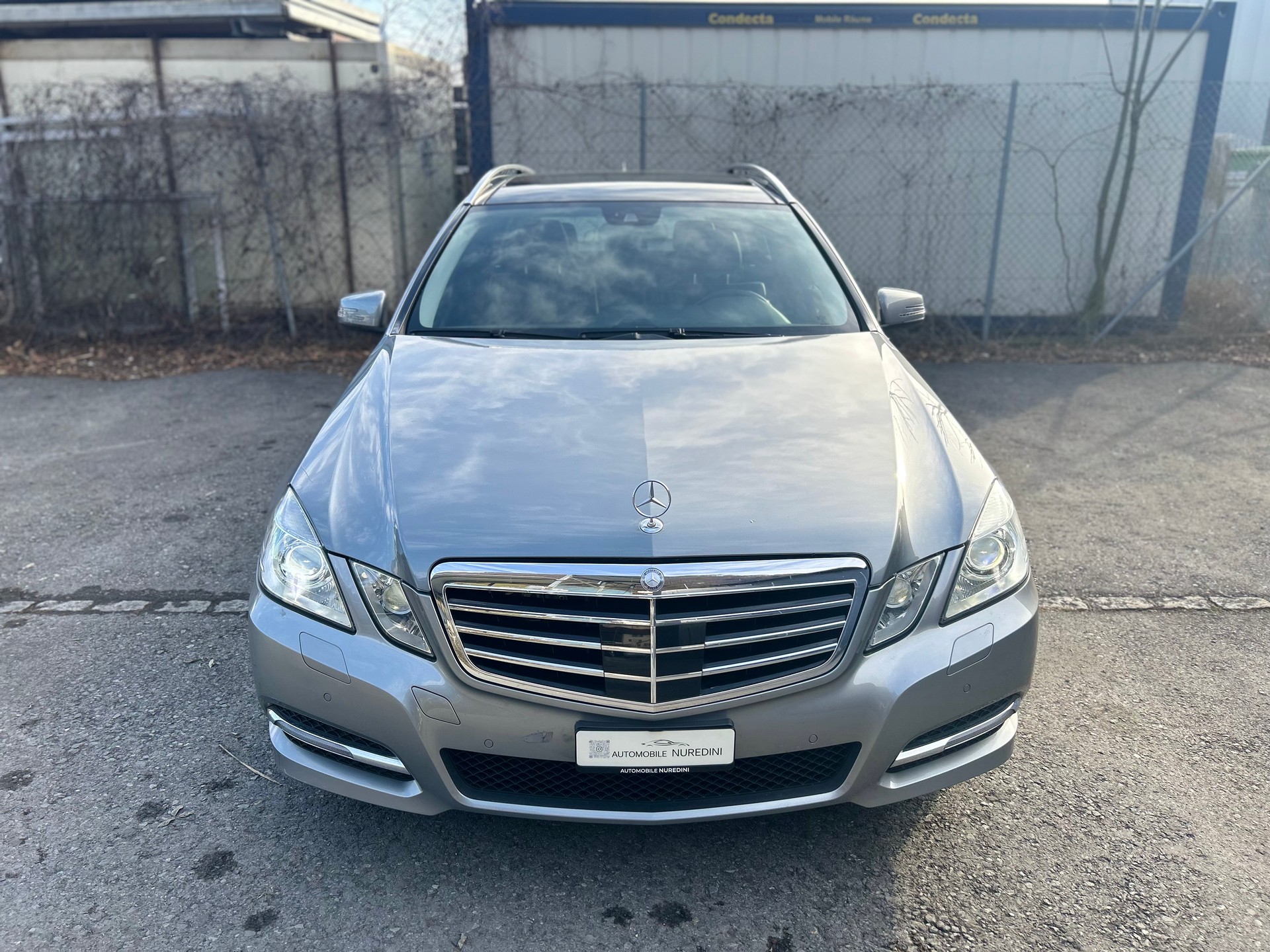 MERCEDES-BENZ E 350 CDI BlueEfficiency Elégance 4Matic 7G-Tronic-image-4