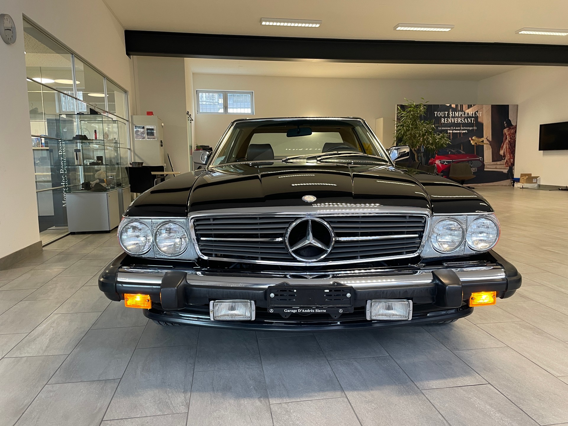 MERCEDES-BENZ SL 560-image-1