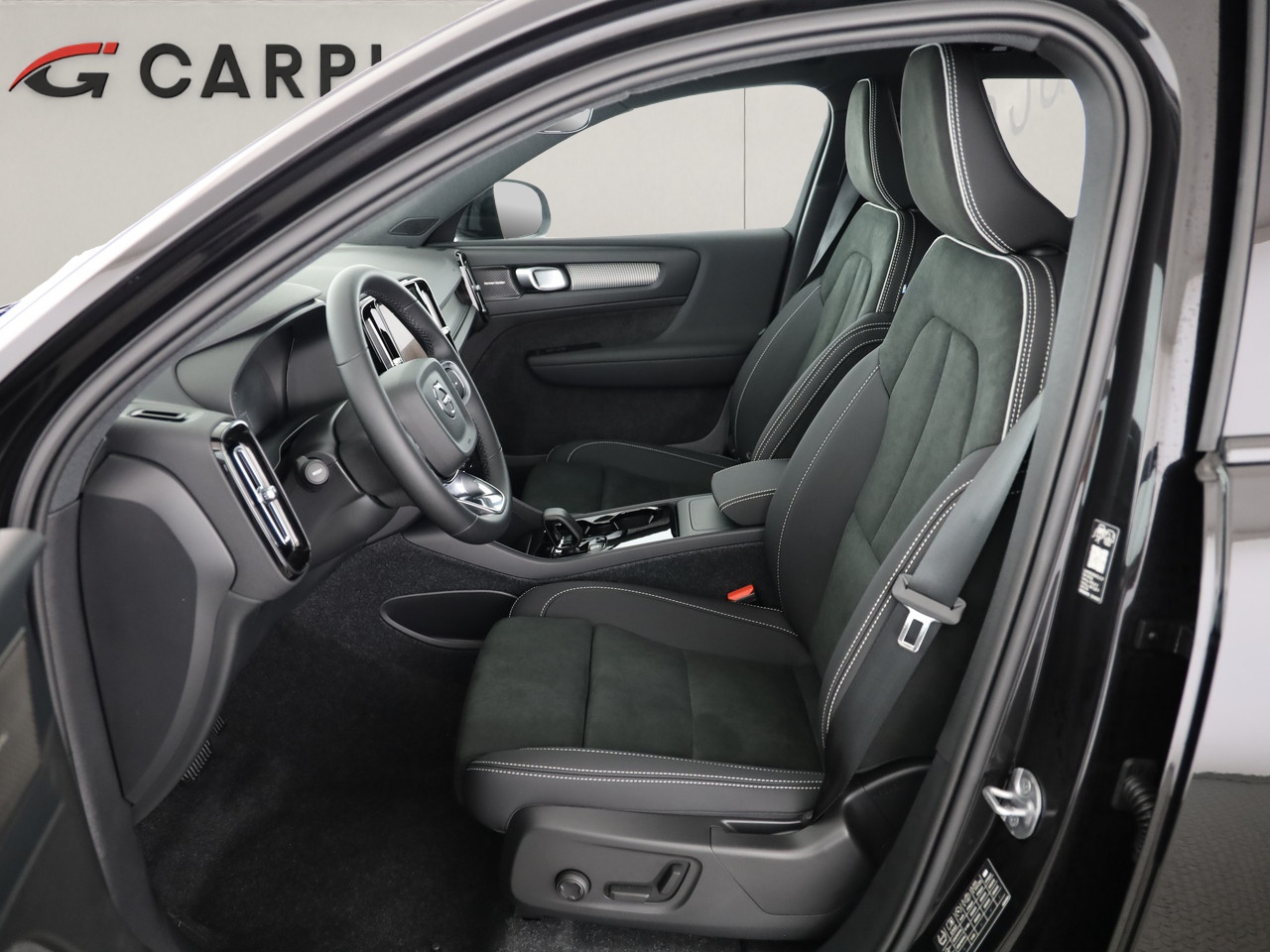 VOLVO EX40 Twin Performance Ultra AWD-image-7