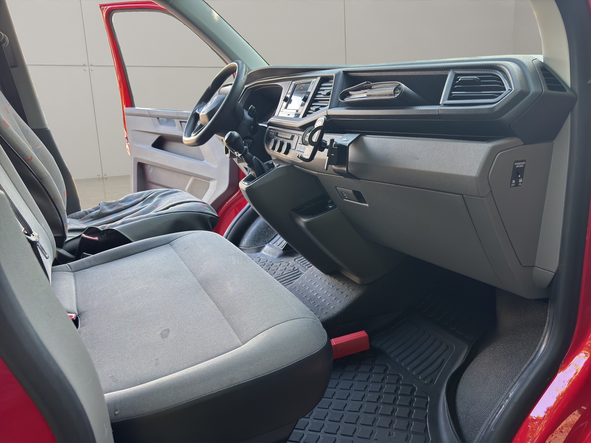 VW T6.1 2.0 TDI-image-13
