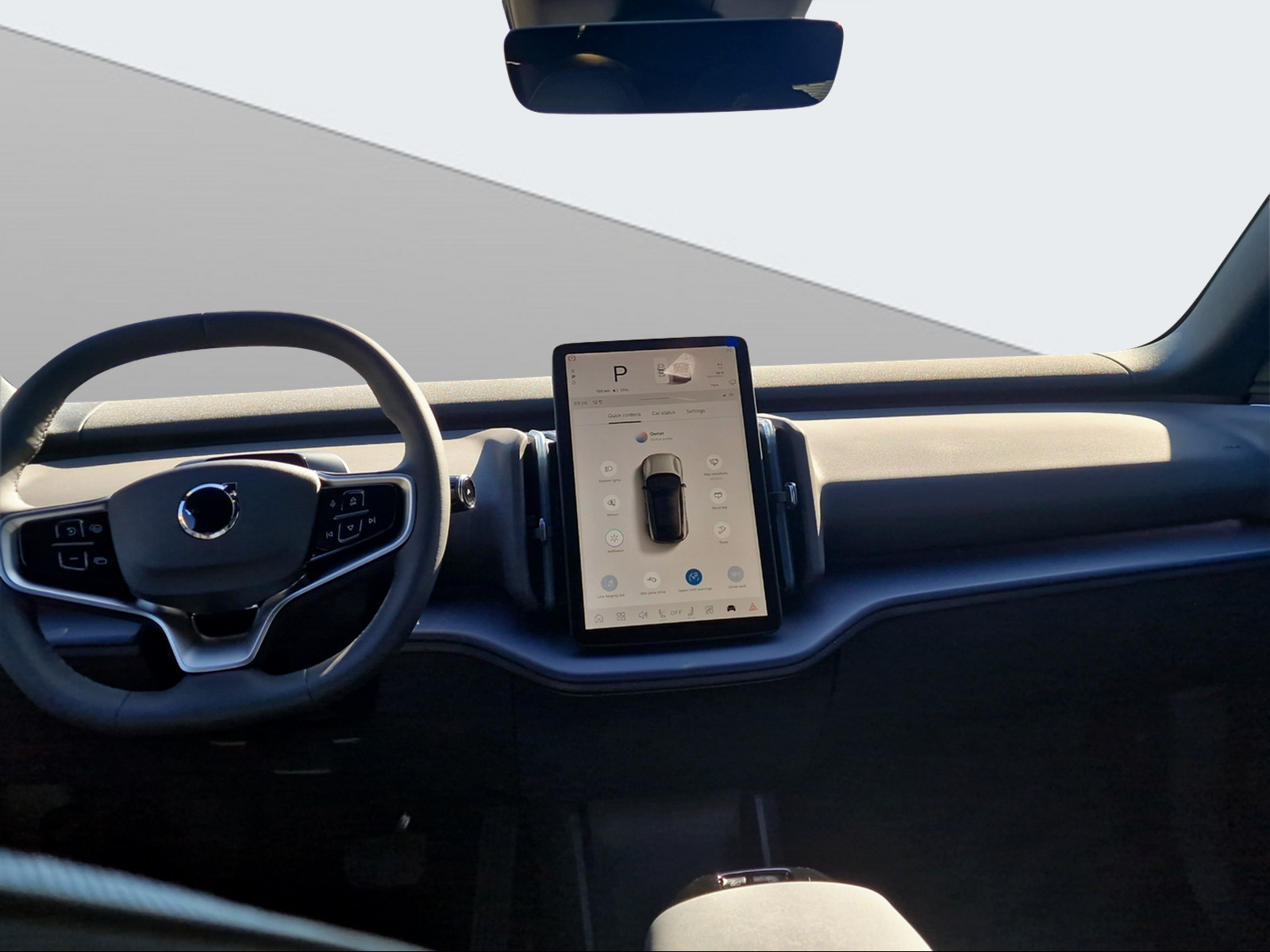 VOLVO EX30 E60 Plus-image-10