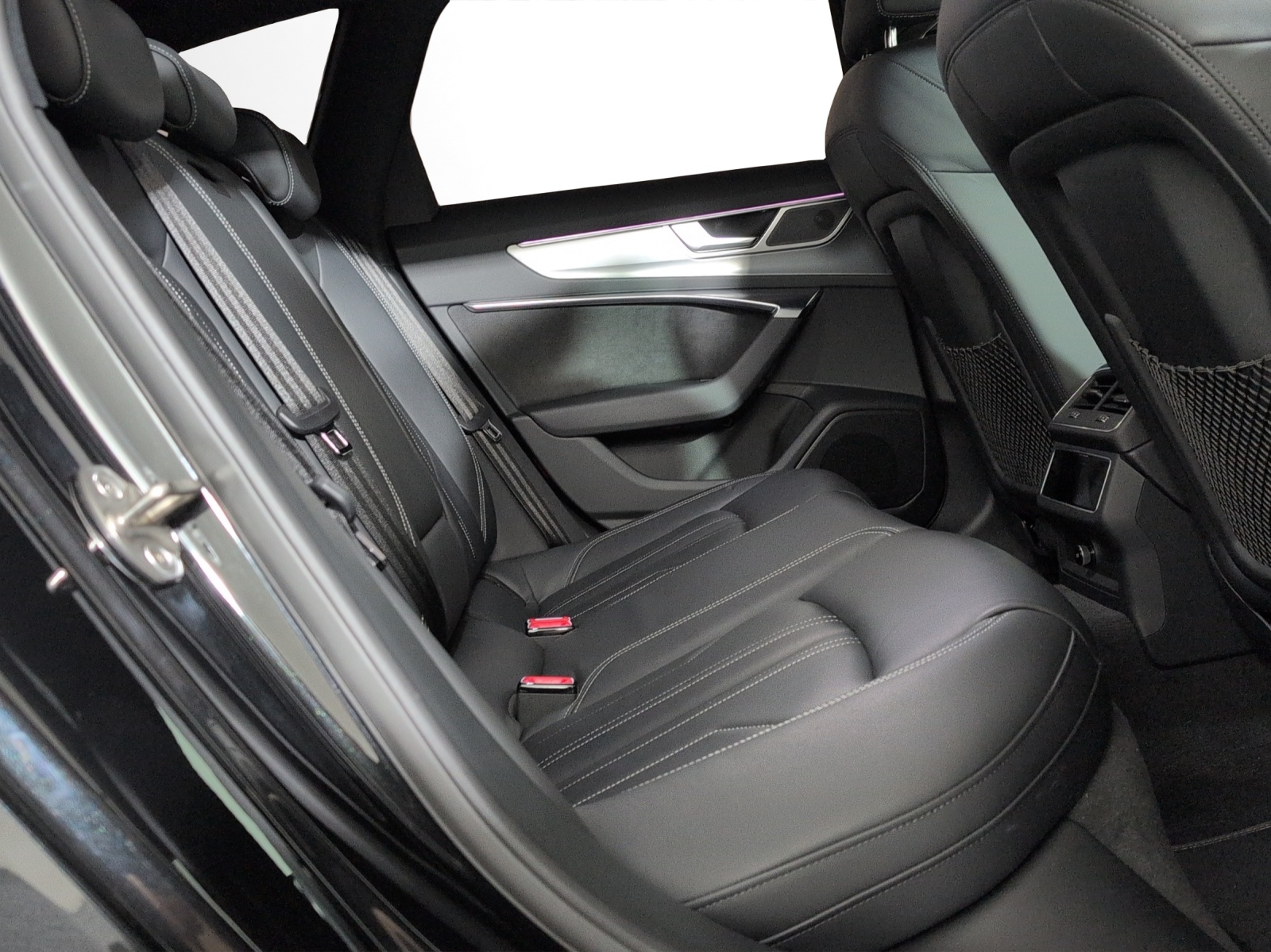 AUDI A6 Avant 45 TDI Sport quattro tiptronic-image-12