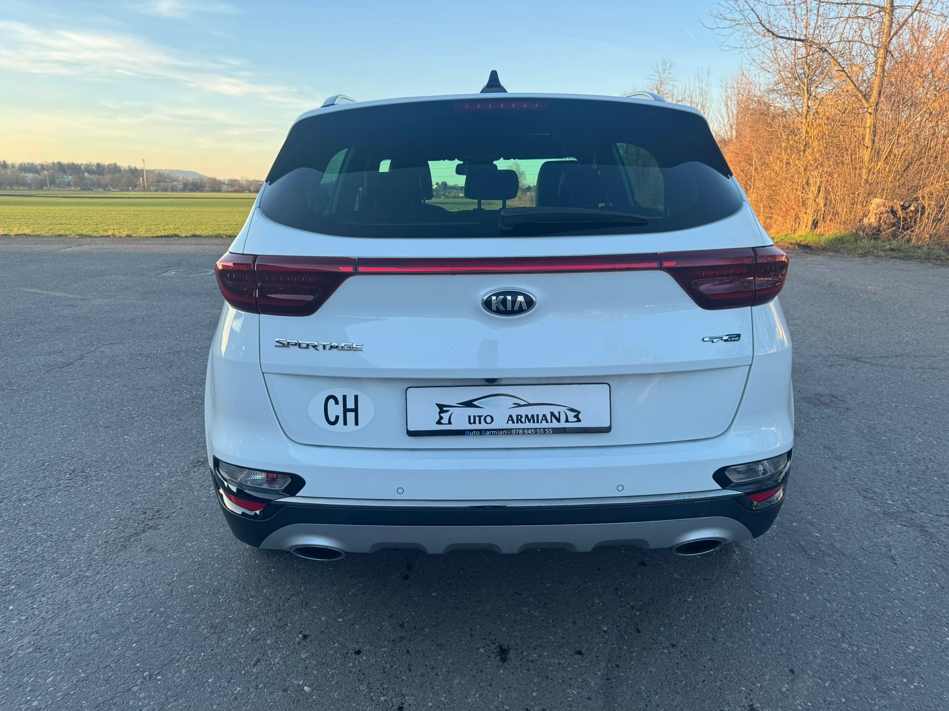KIA Sportage 2.0CRDi GT Line Mild Hybrid Style 4WD Automat-image-3