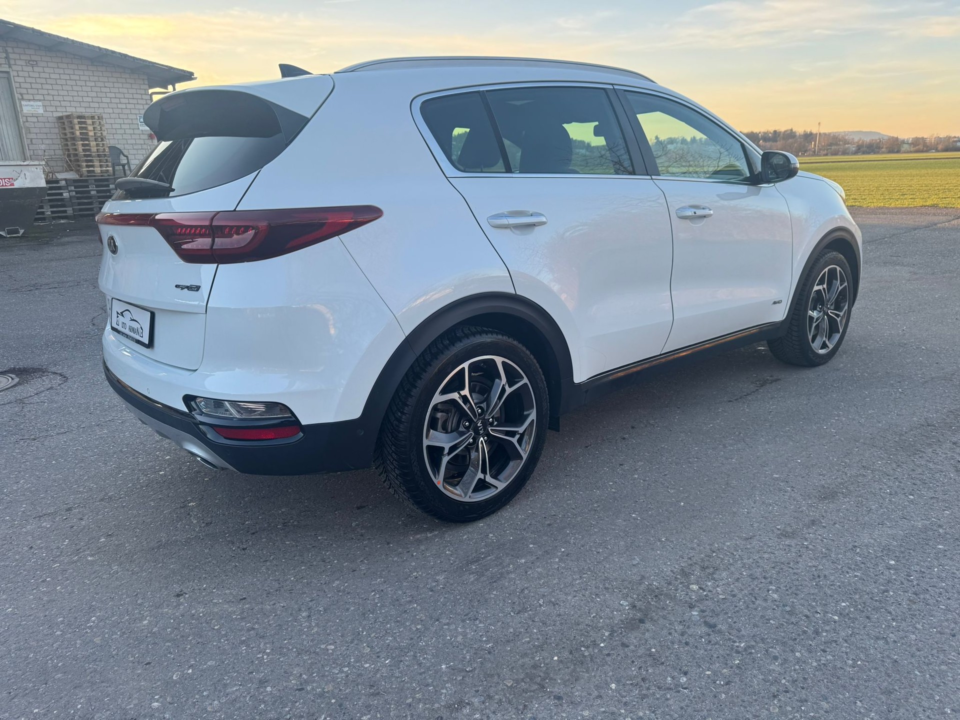 KIA Sportage 2.0CRDi GT Line Mild Hybrid Style 4WD Automat-image-5