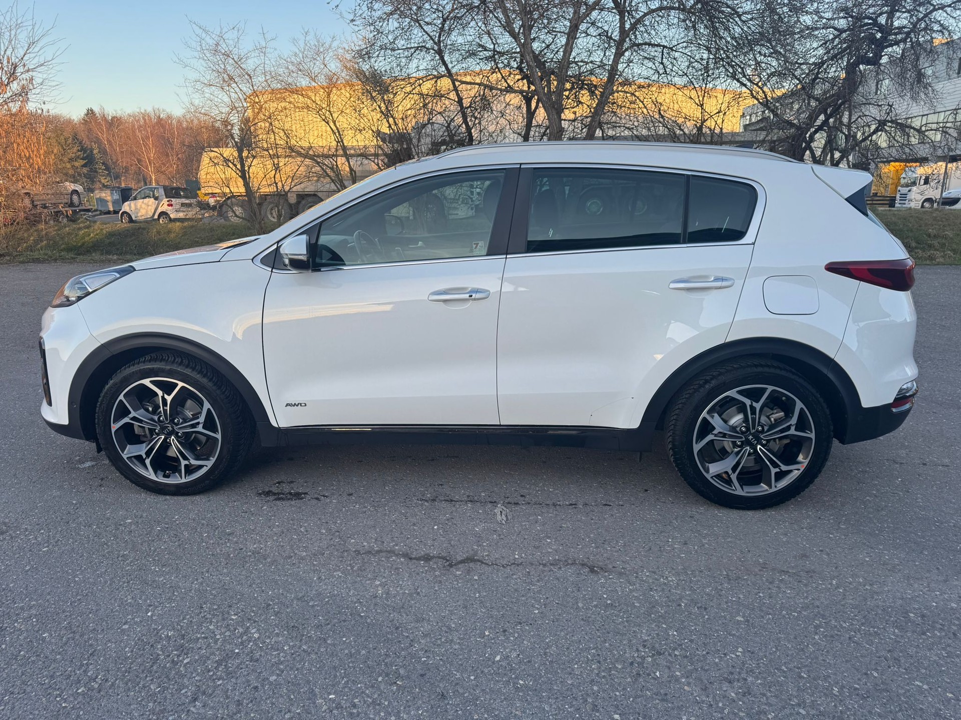 KIA Sportage 2.0CRDi GT Line Mild Hybrid Style 4WD Automat-image-9