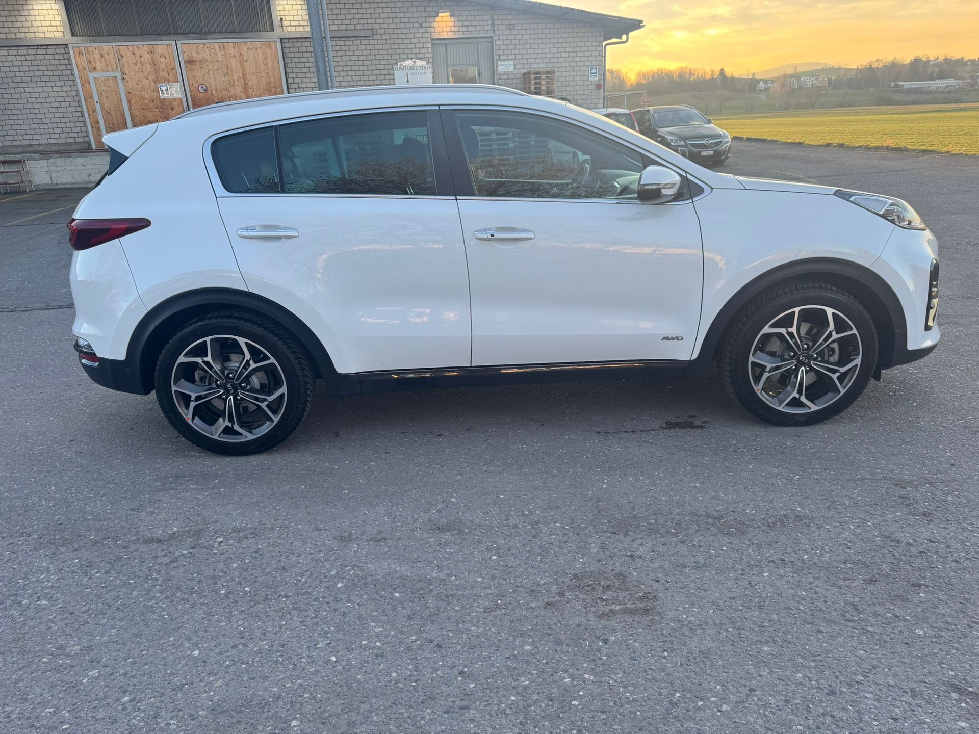 KIA Sportage 2.0CRDi GT Line Mild Hybrid Style 4WD Automat-image-10