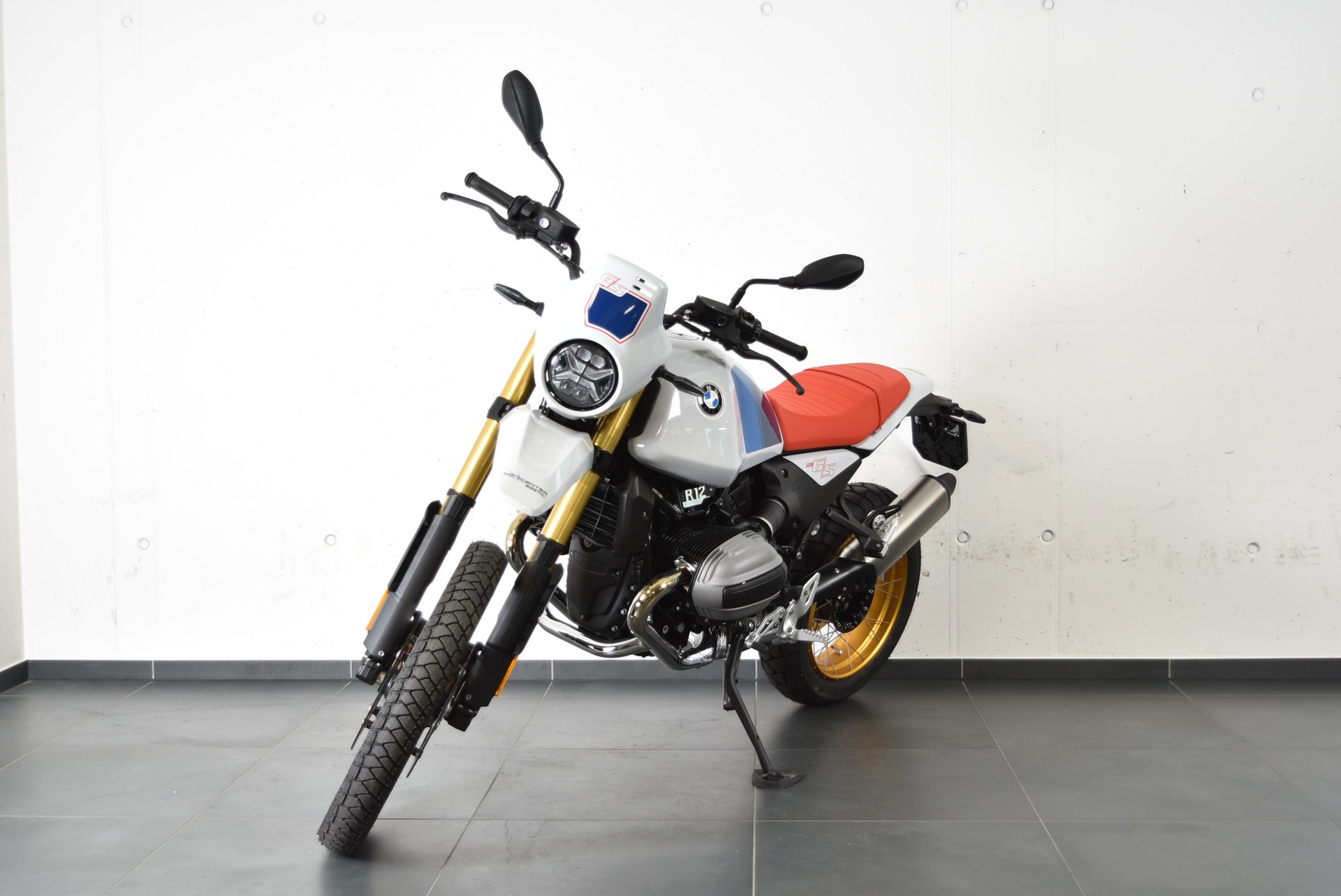 BMW R 12 G/S-showroom-element-1