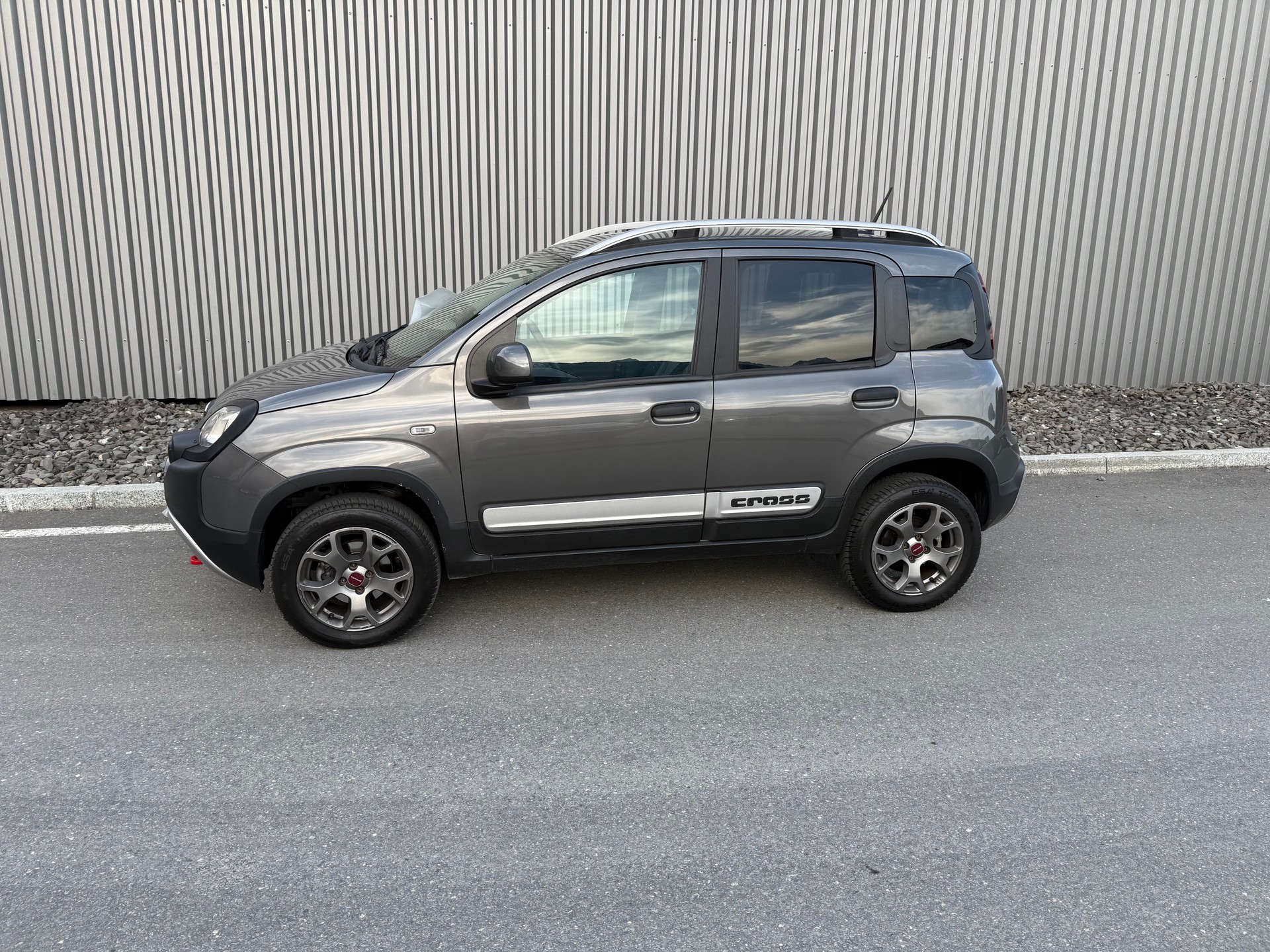 FIAT Panda 0.9 Twinair Turbo Cross 4x4-image-2