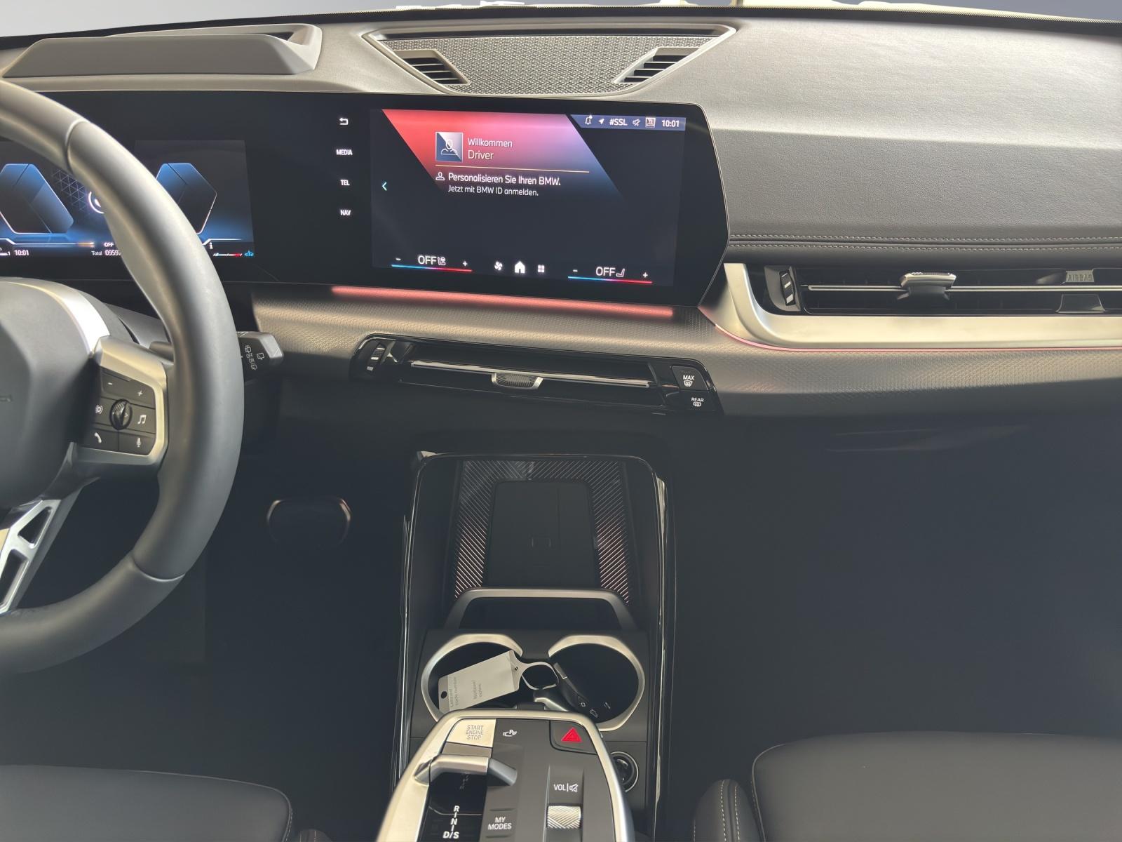 BMW X1 20d xDrive paddles-image-12
