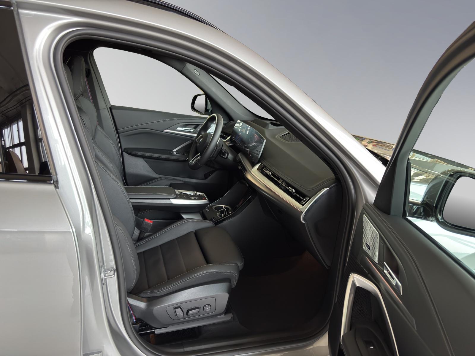 BMW X1 20d xDrive paddles-image-19