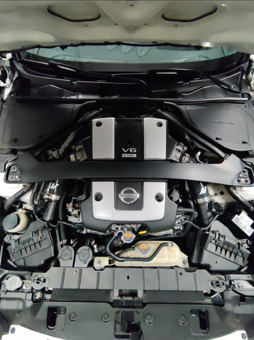NISSAN NISSAN 370Z Roadster - Recaro/Rays/Bilstein/Invidia-image-6