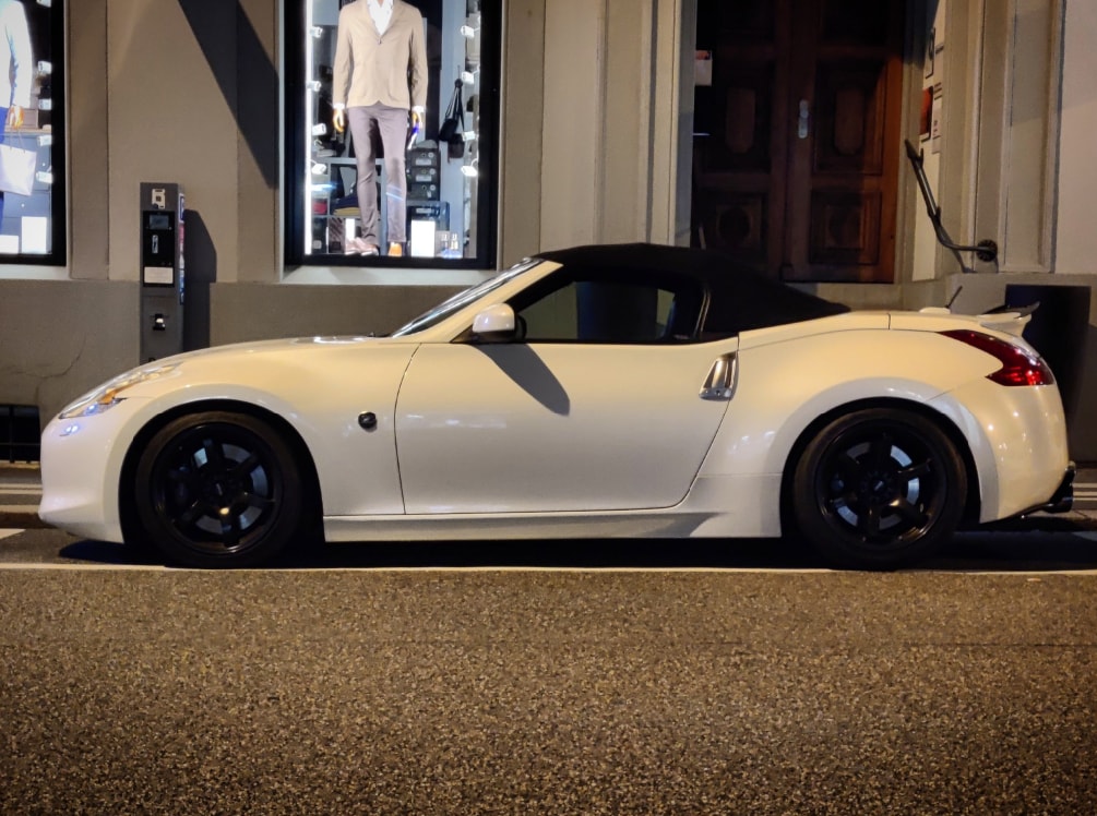 NISSAN NISSAN 370Z Roadster - Recaro/Rays/Bilstein/Invidia-image-2