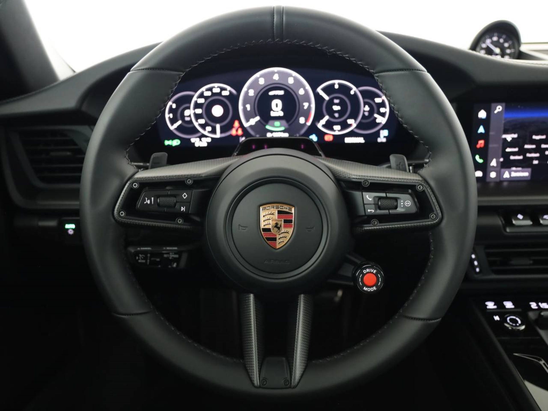 PORSCHE 911 Carrera GTS Cabriolet-image-10