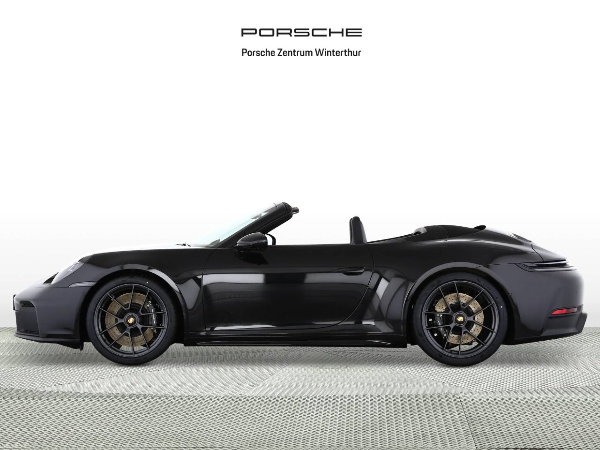 PORSCHE 911 Carrera GTS Cabriolet-image-1