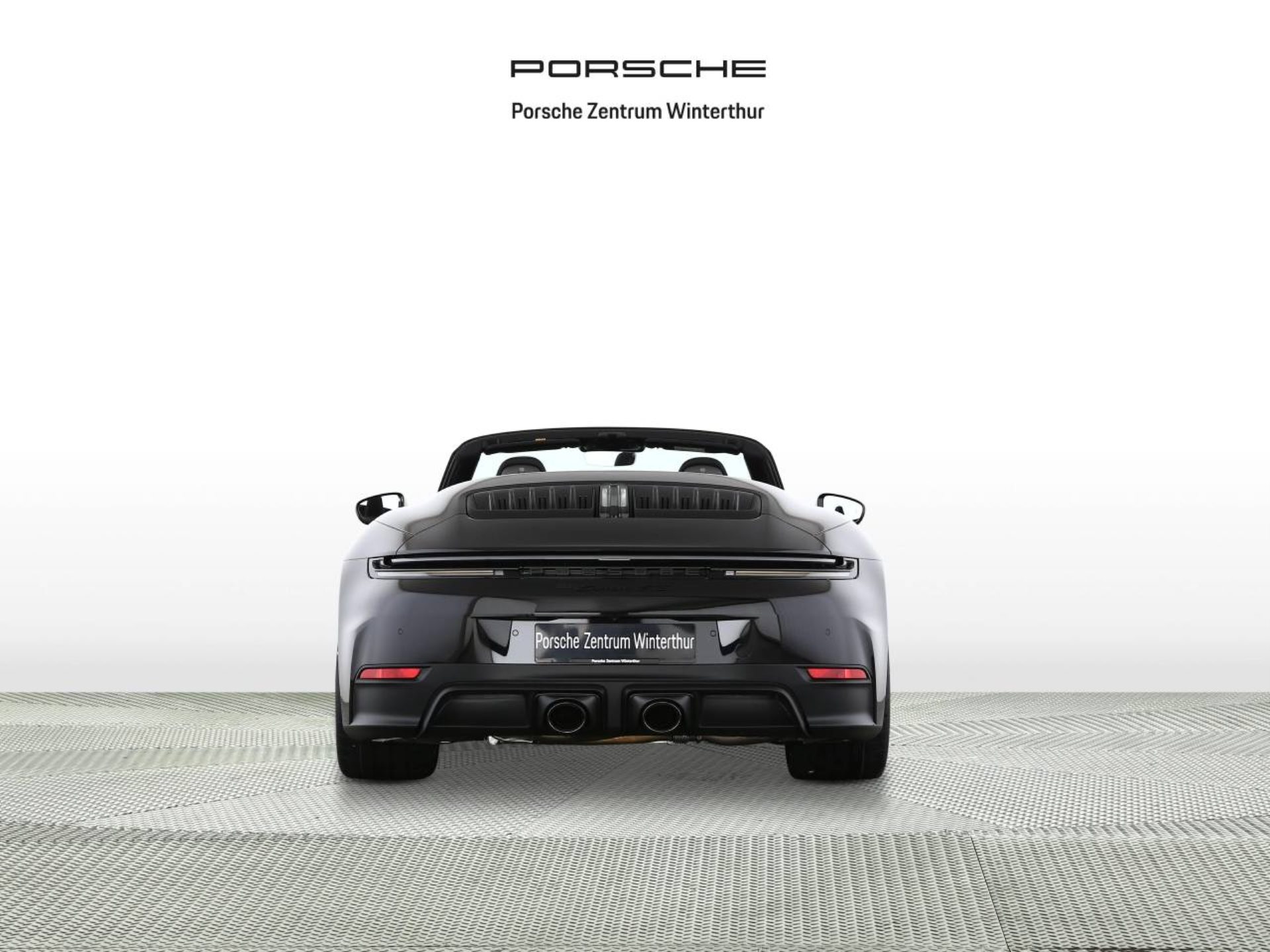 PORSCHE 911 Carrera GTS Cabriolet-image-6