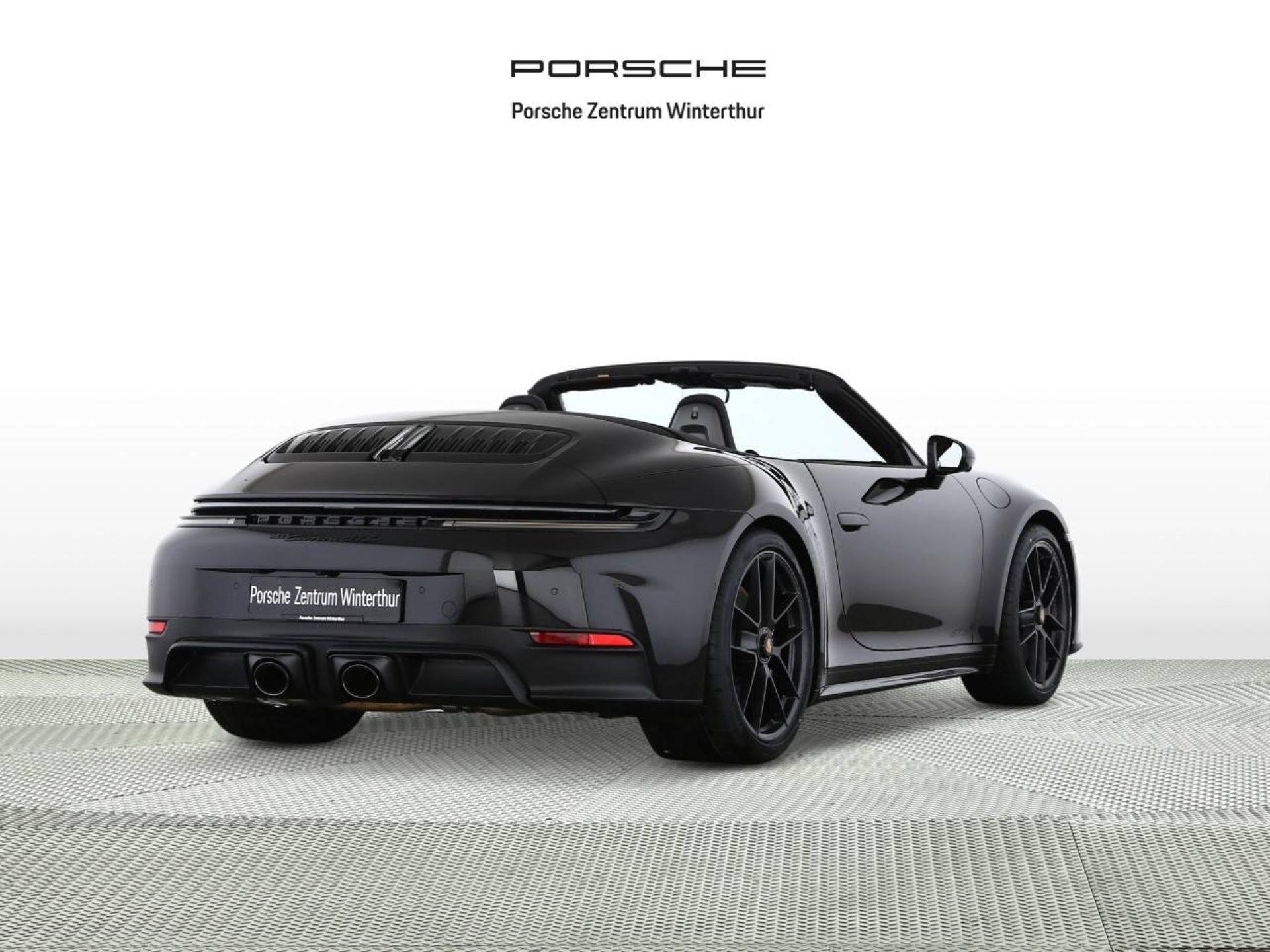 PORSCHE 911 Carrera GTS Cabriolet-image-2