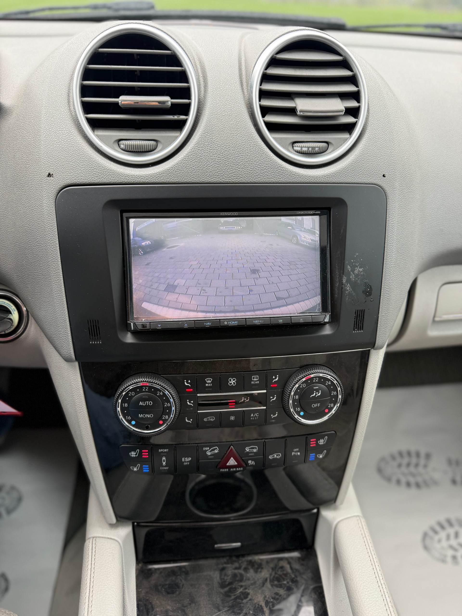 MERCEDES-BENZ ML 320 CDI 4Matic 7G-Tronic-image-12