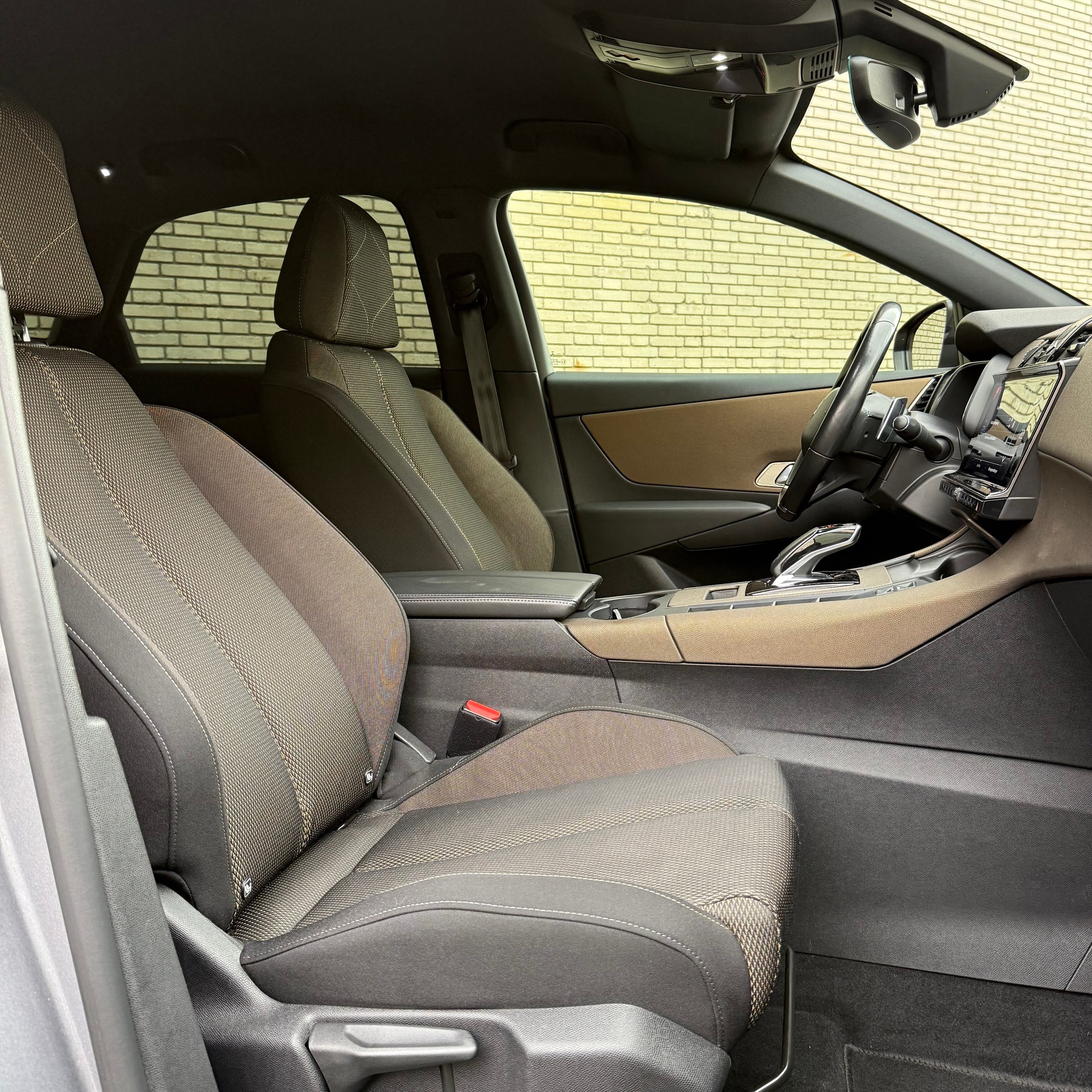 DS AUTOMOBILES DS 7 Crossback 1.6 PureTech Bastille+ EAT8 Swiss-image-13