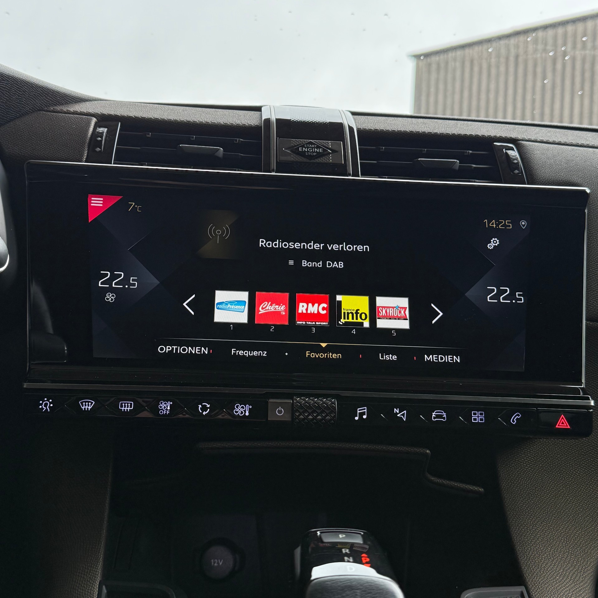 DS AUTOMOBILES DS 7 Crossback 1.6 PureTech Bastille+ EAT8 Swiss-image-24