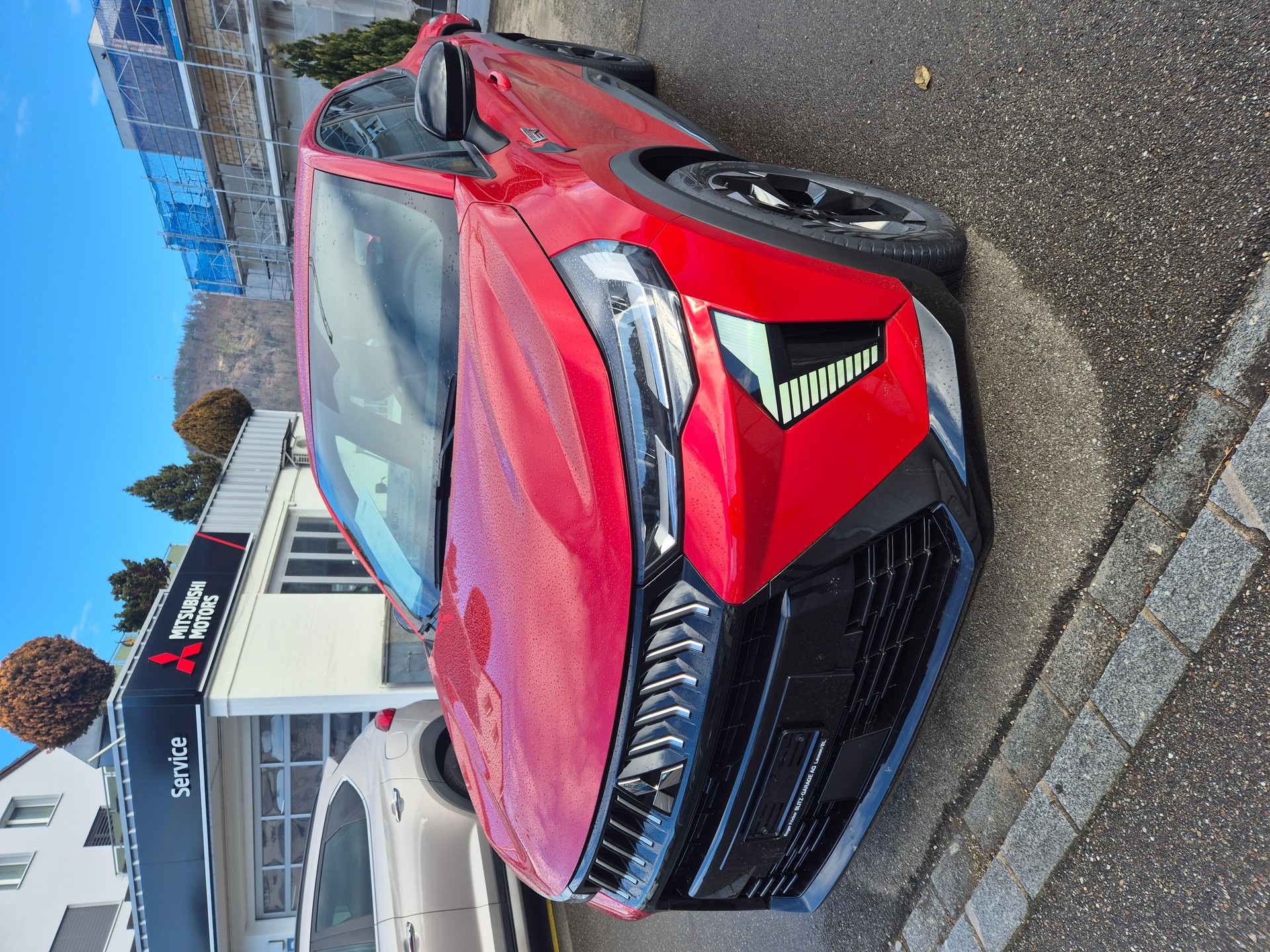 MITSUBISHI Grandis 1.8 HEV Invite+-showroom-element-2
