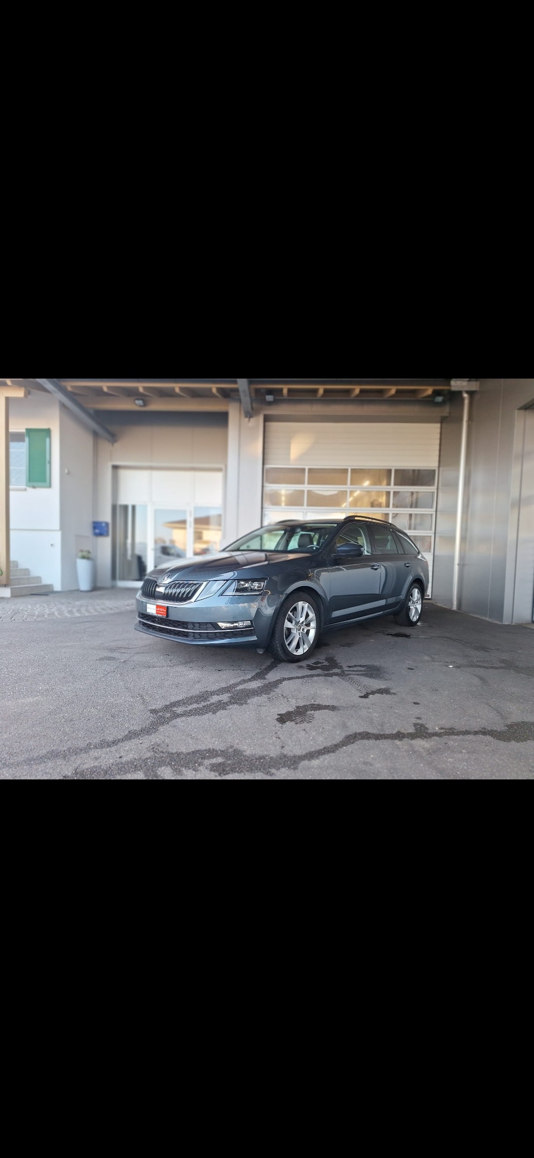 SKODA Octavia Combi 2.0 TDI Style DSG-image-4
