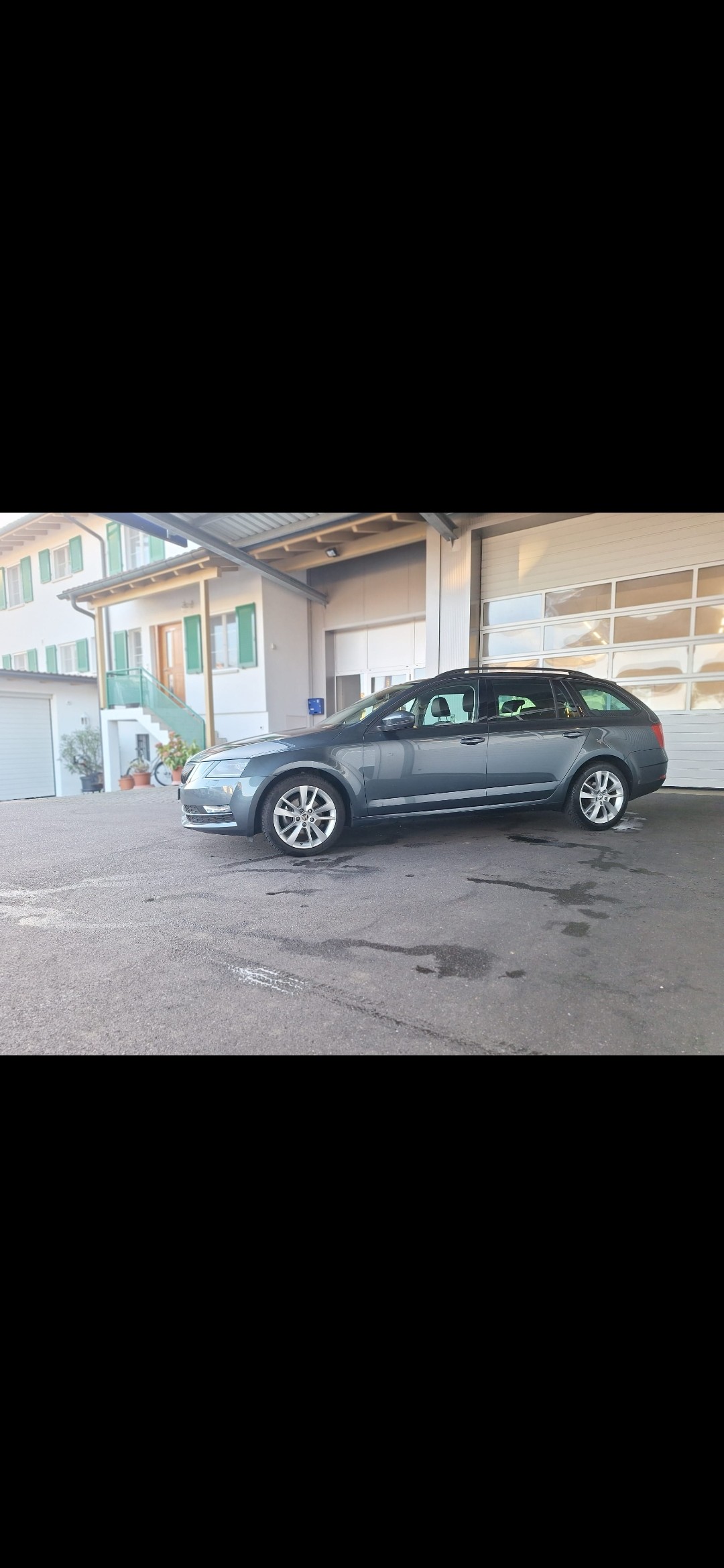 SKODA Octavia Combi 2.0 TDI Style DSG-image-7