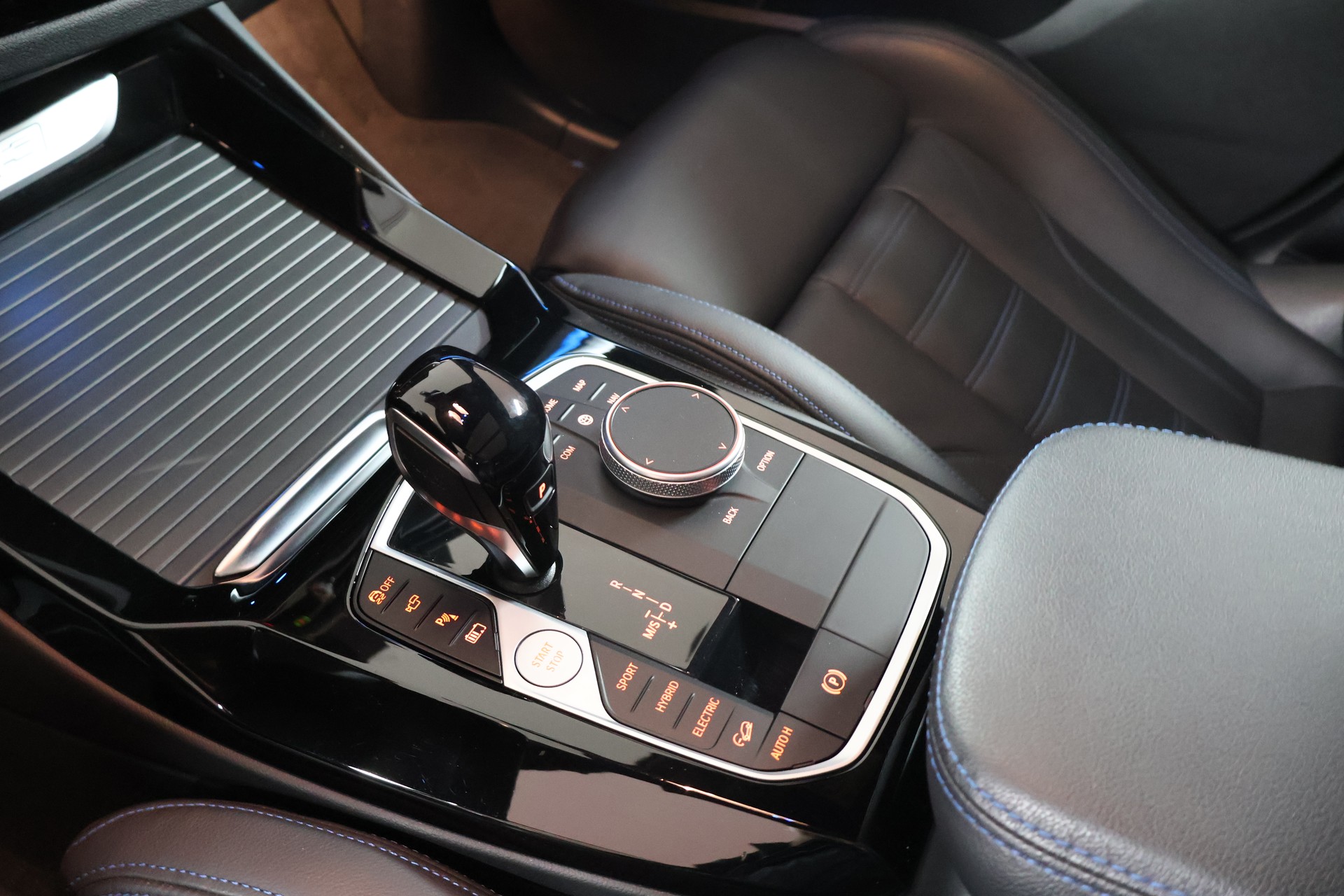BMW X3 xDrive 30e M Sport-image-12