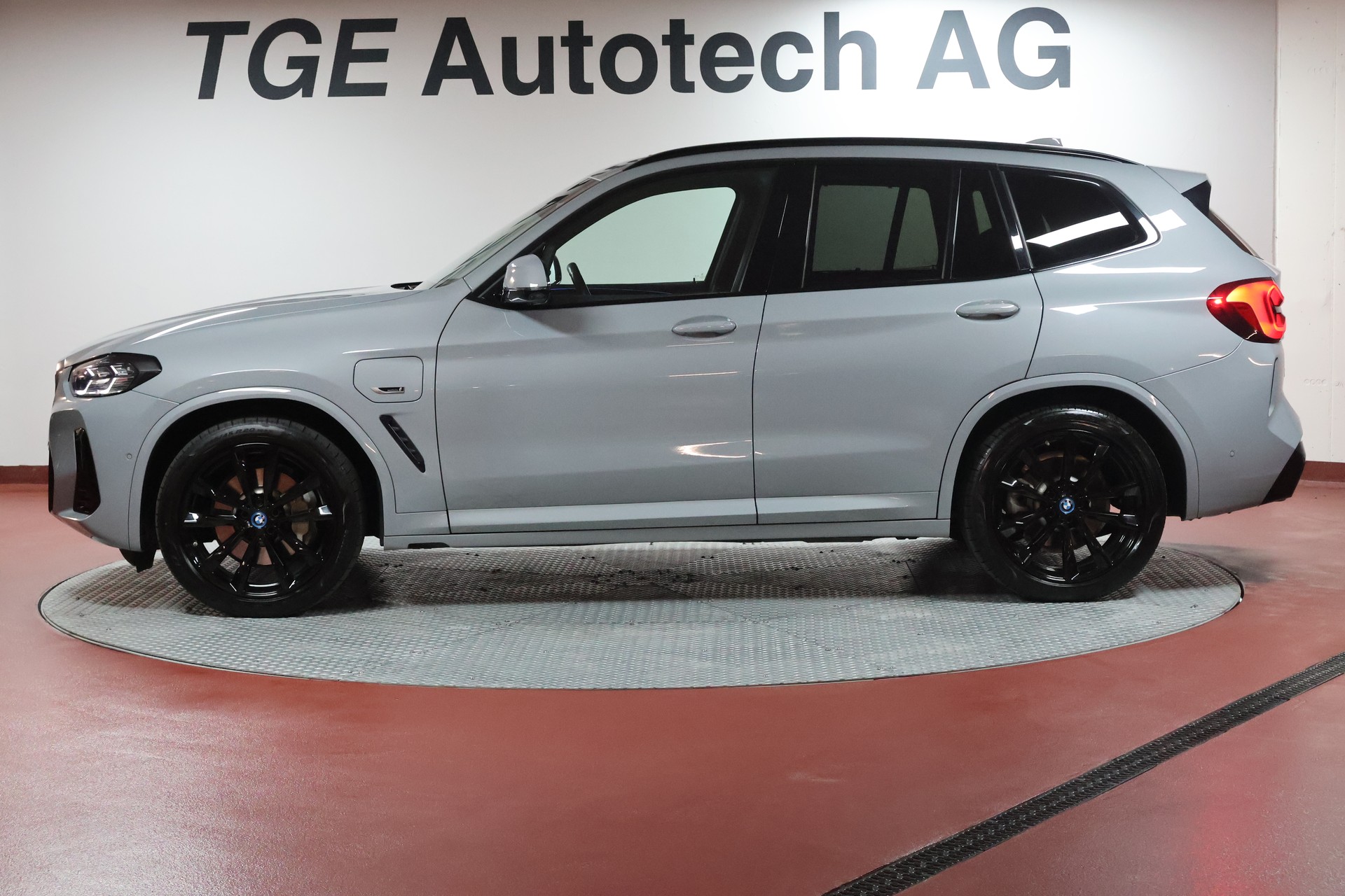 BMW X3 xDrive 30e M Sport-image-3