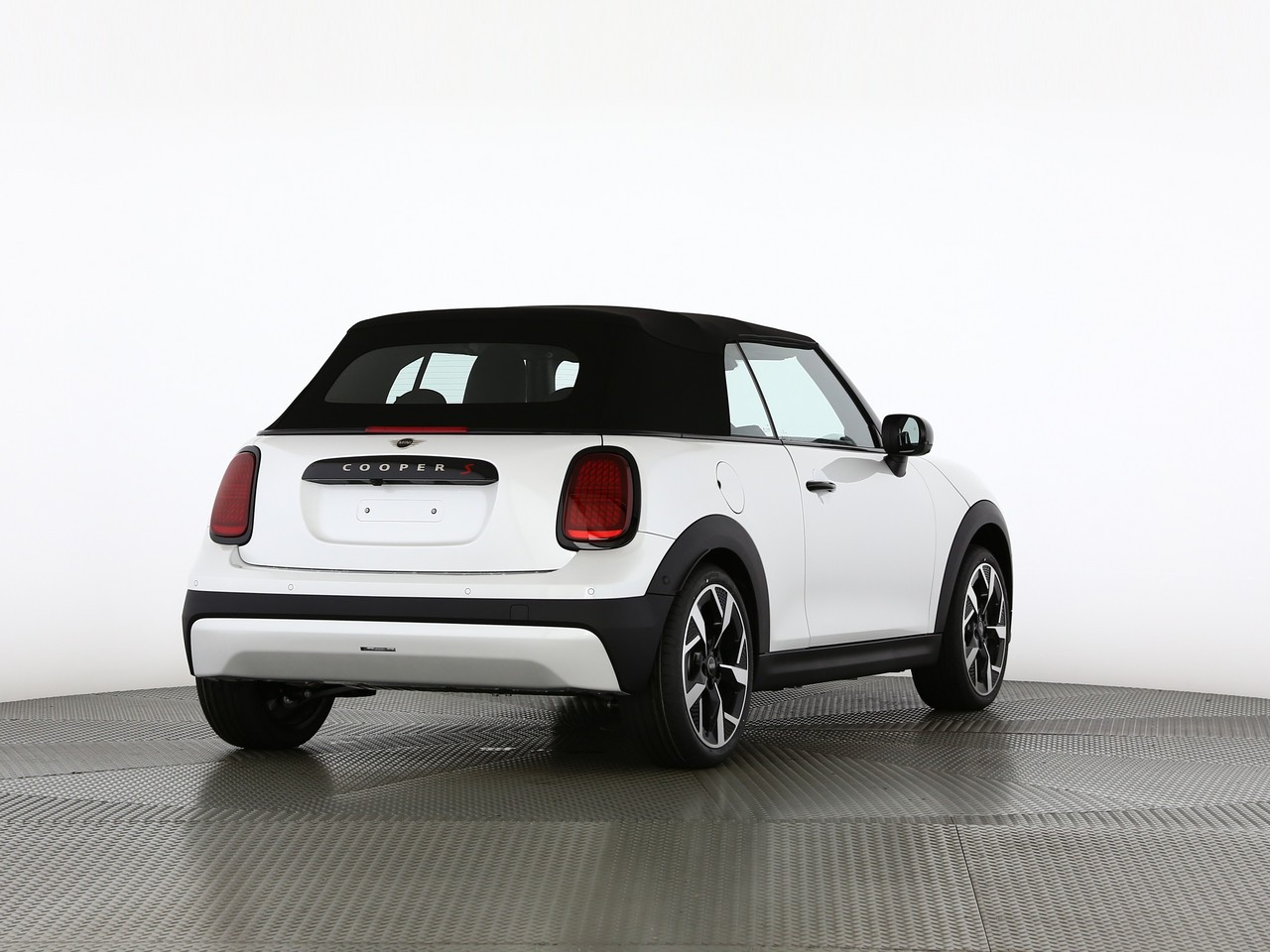 MINI Cooper S Cabriolet DKG-image-1