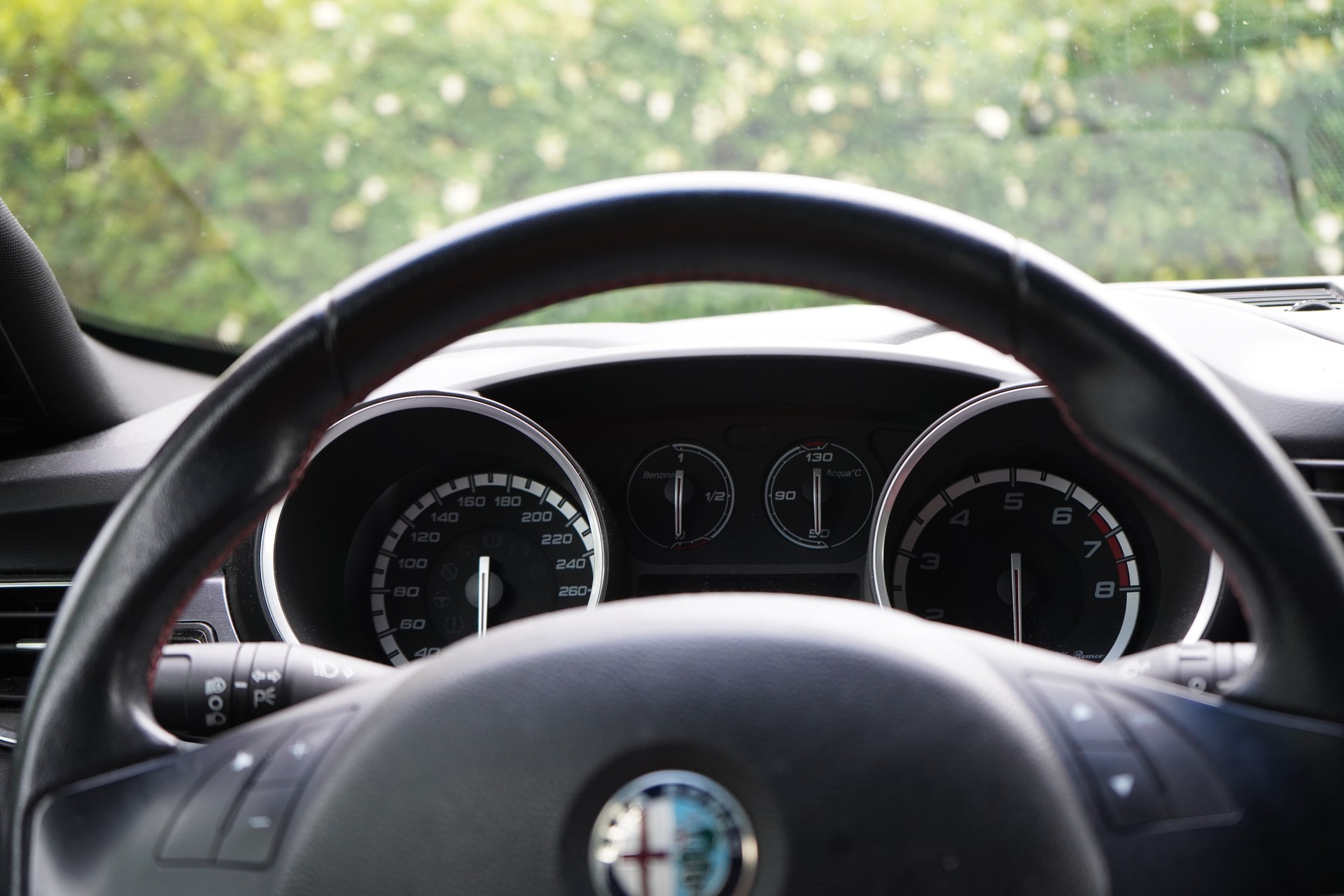 ALFA ROMEO Giulietta 1750 TBi Quadrifoglio Verde-image-14