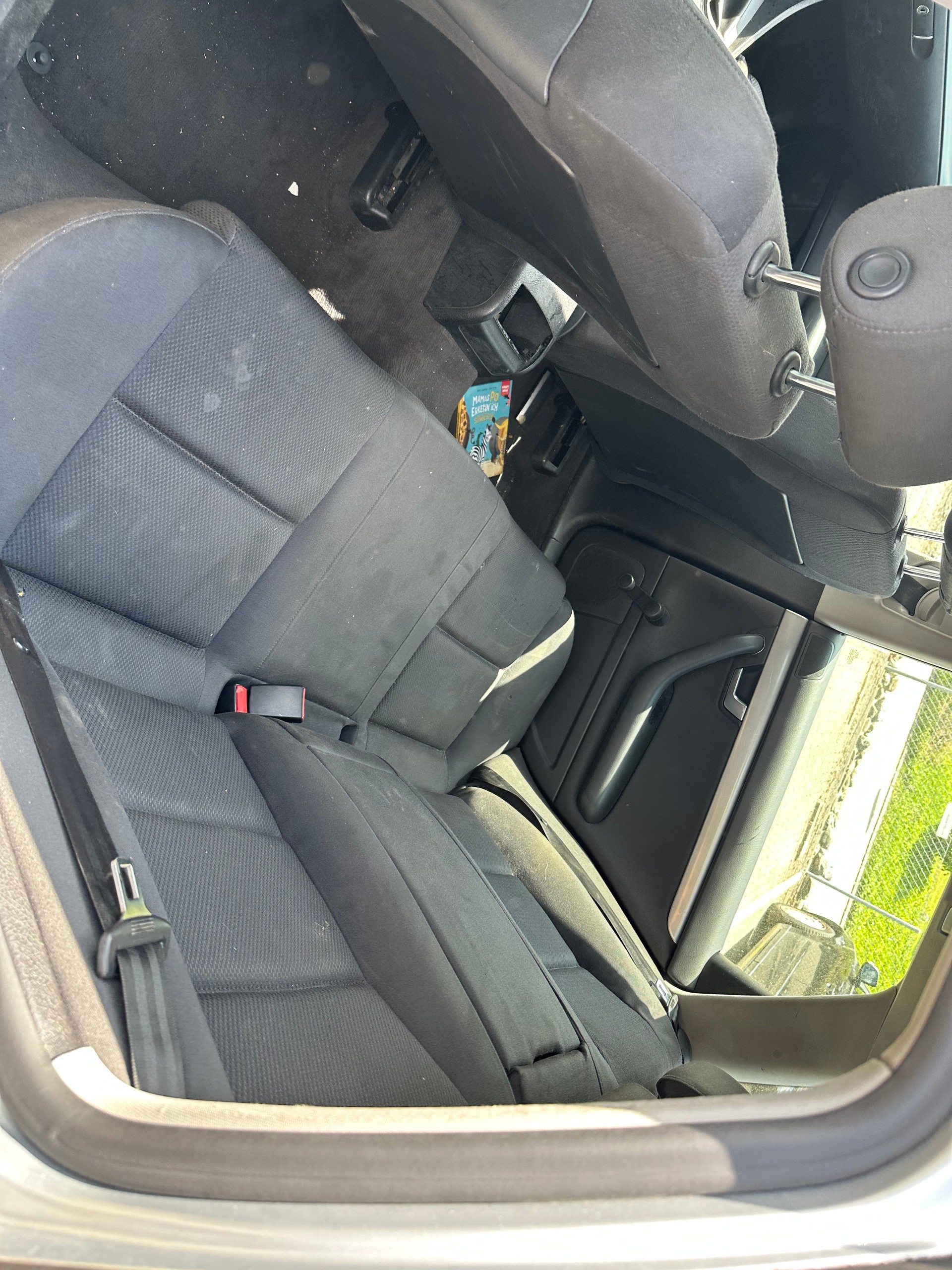 AUDI A4 Avant 1.8 T-image-9