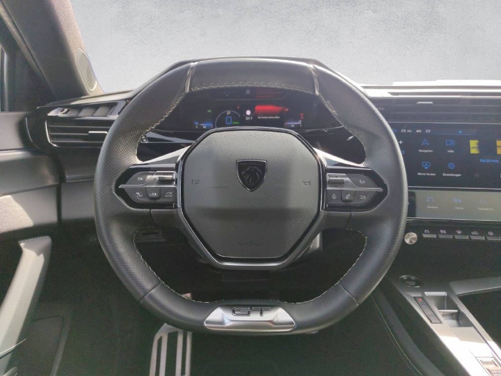 PEUGEOT 308 SW 1.6 PHEV 180 GT-image-11