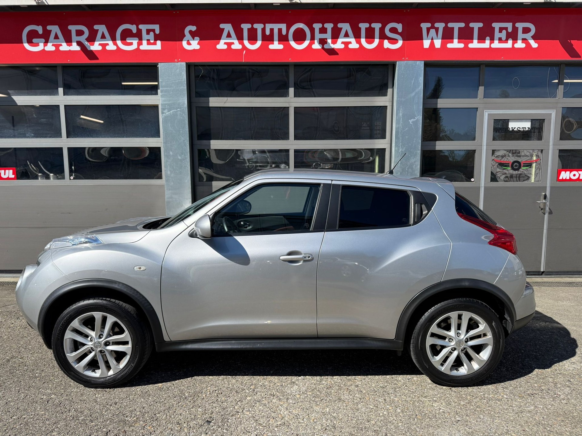 NISSAN Juke 1.6 DIG-T tekna 4x4 Xtronic M-CVT-image-7