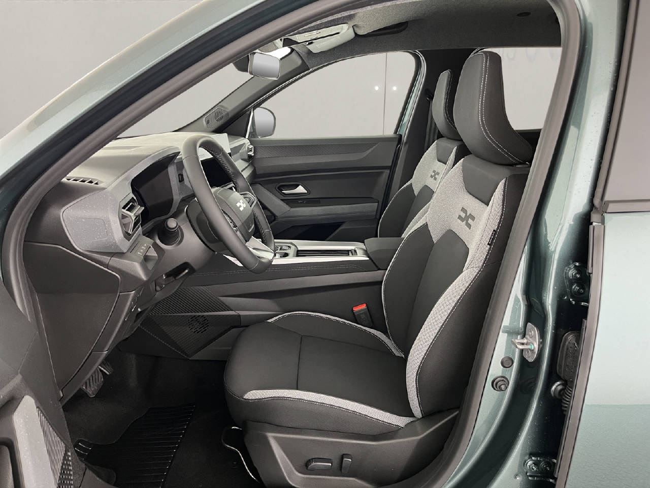 DACIA Bigster 1.8 Hybrid Journey-image-5