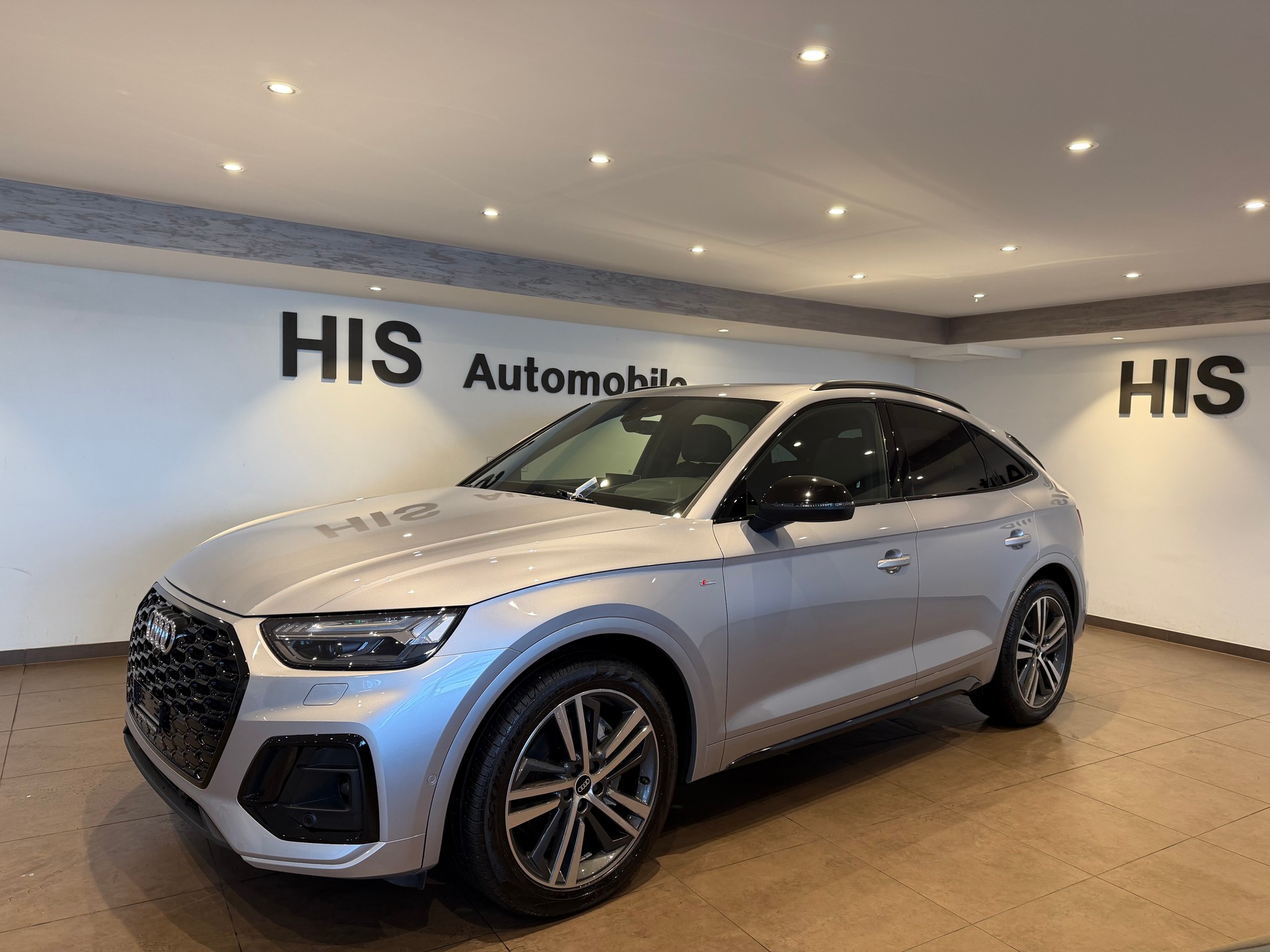 AUDI Q5 Sportback 2.0 45 TFSI S Line quattro S-Tronic-showroom-element-2