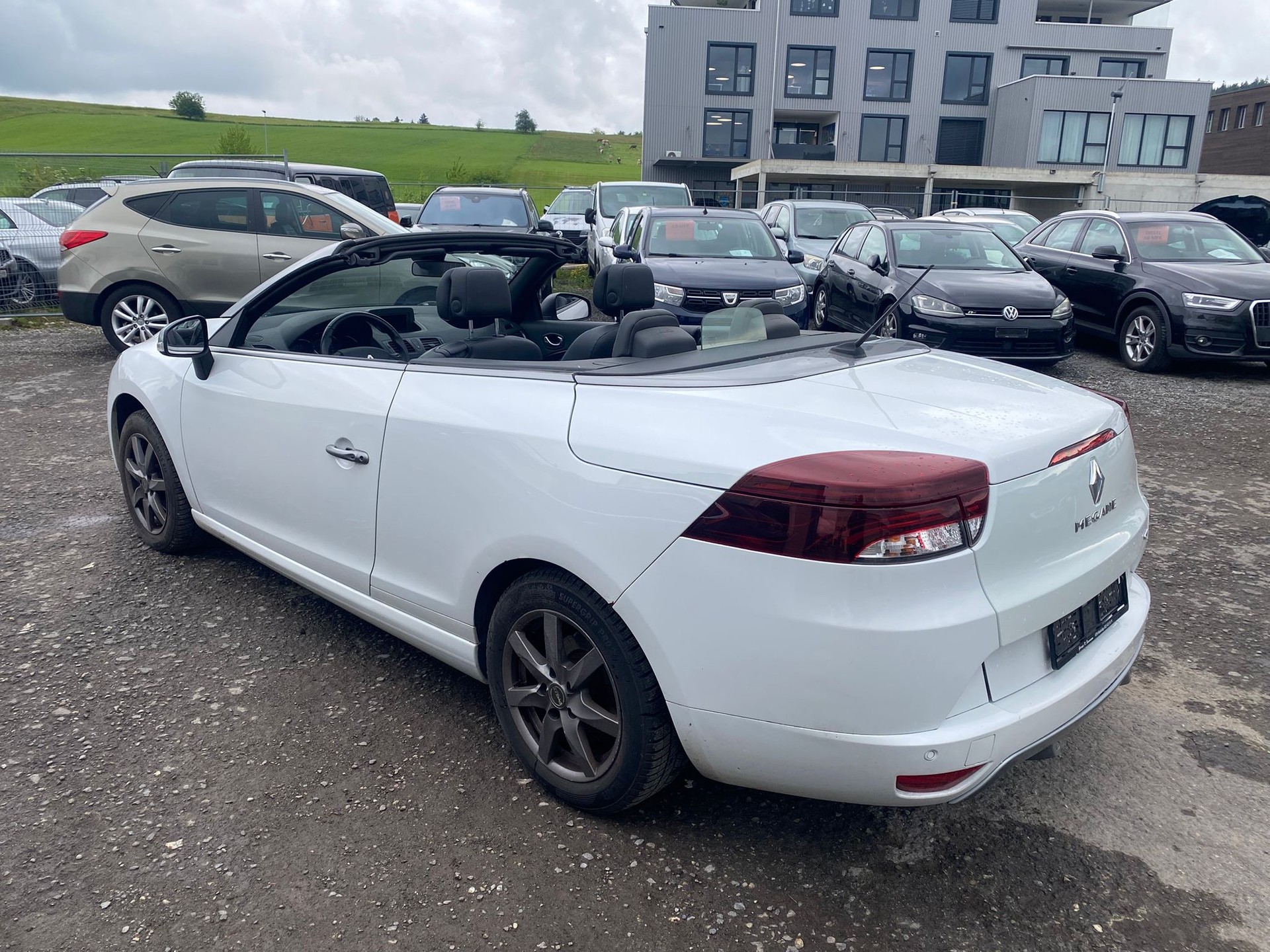 RENAULT Mégane CC 1.4 16V Turbo GT Line-image-8