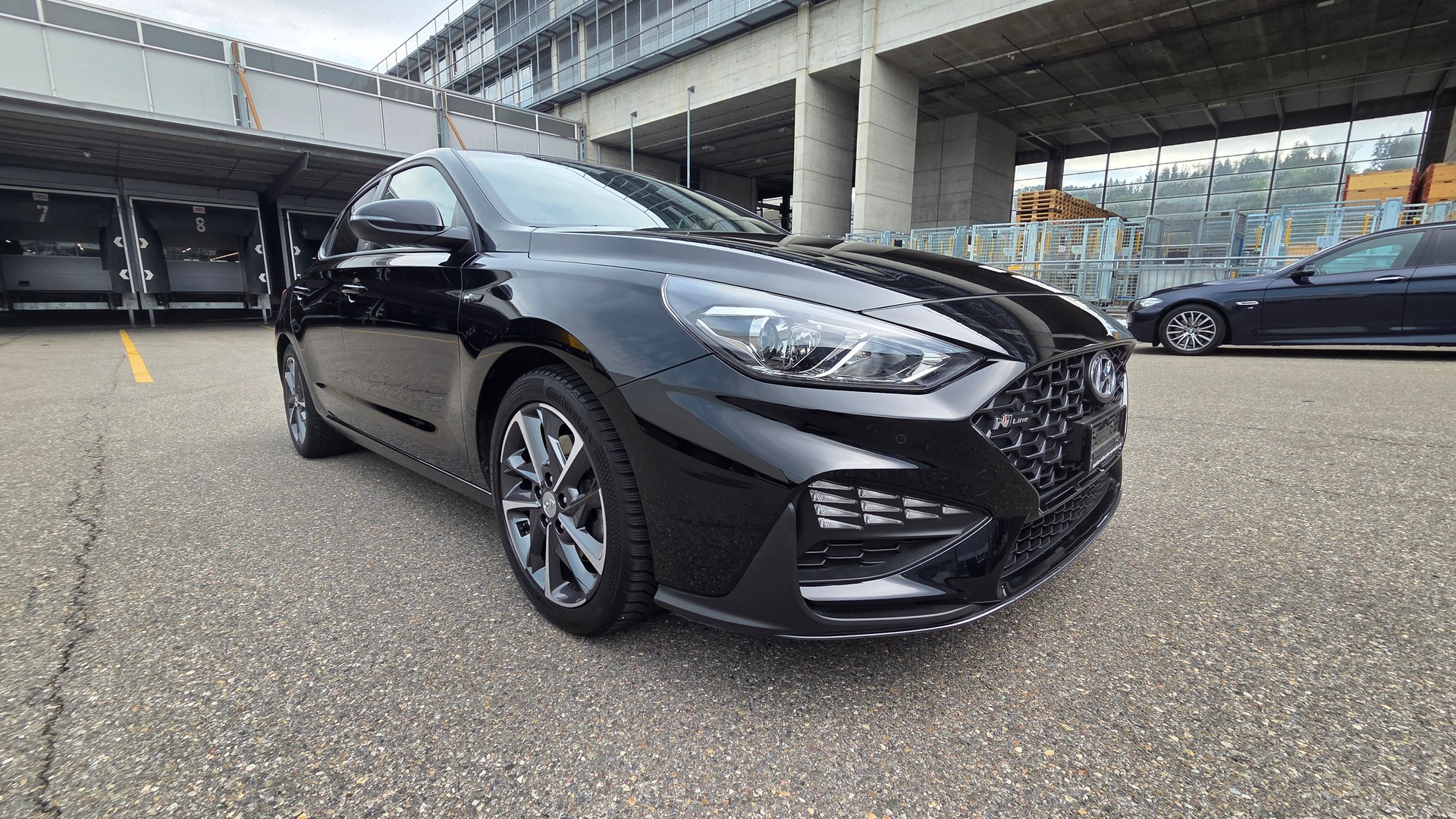 HYUNDAI i30 Fastback 1.5 T-GDi N Line 48V MH iMT-image-3